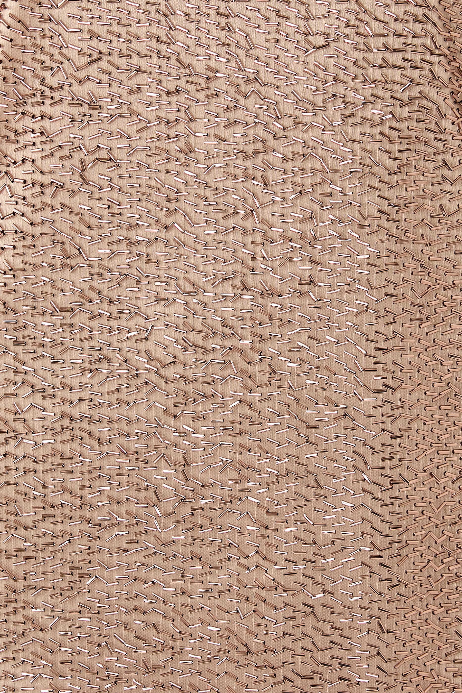 فستان سالين دي جيرو قصير بظهر على شكل حرف V