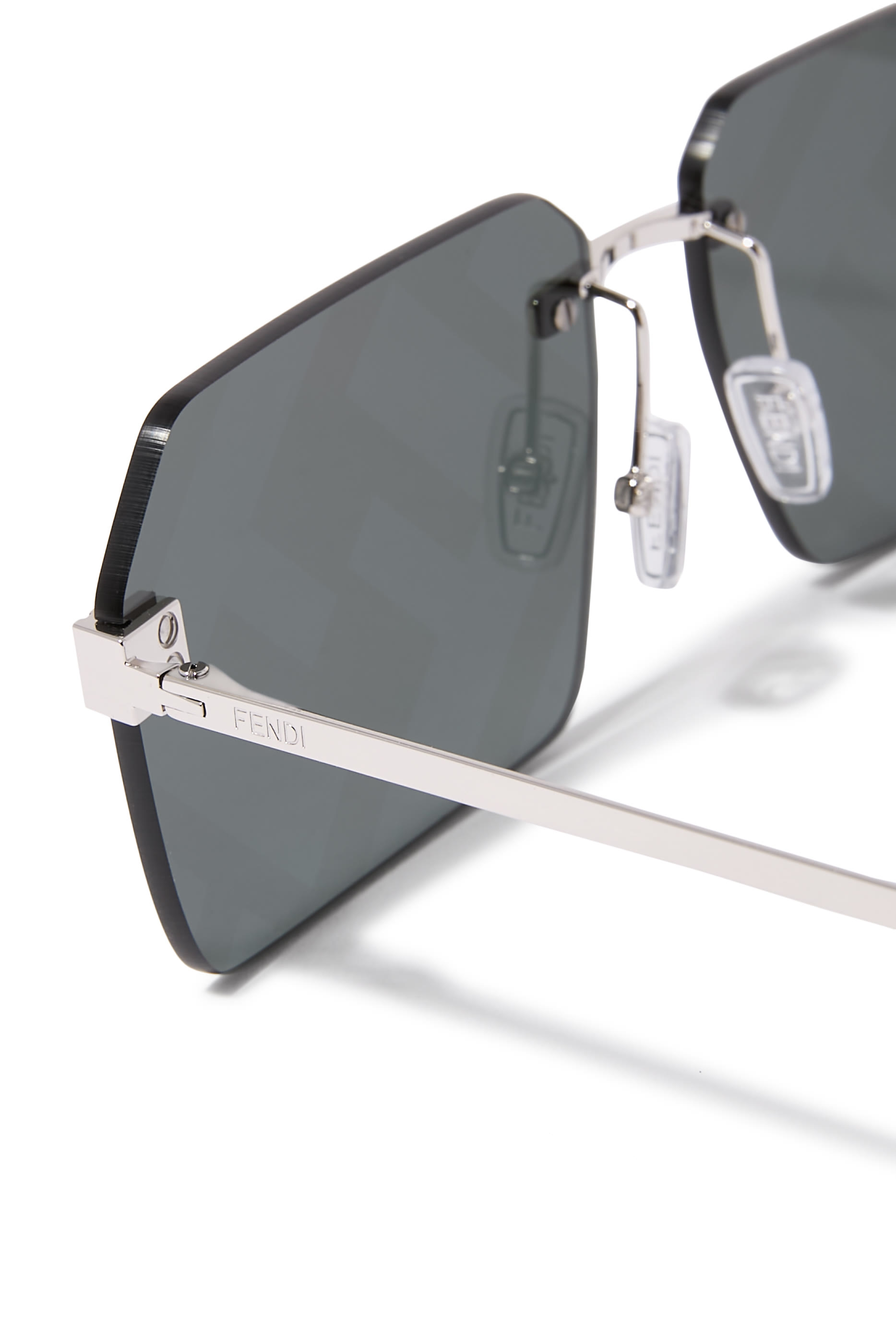 نظارة شمسية سكاي