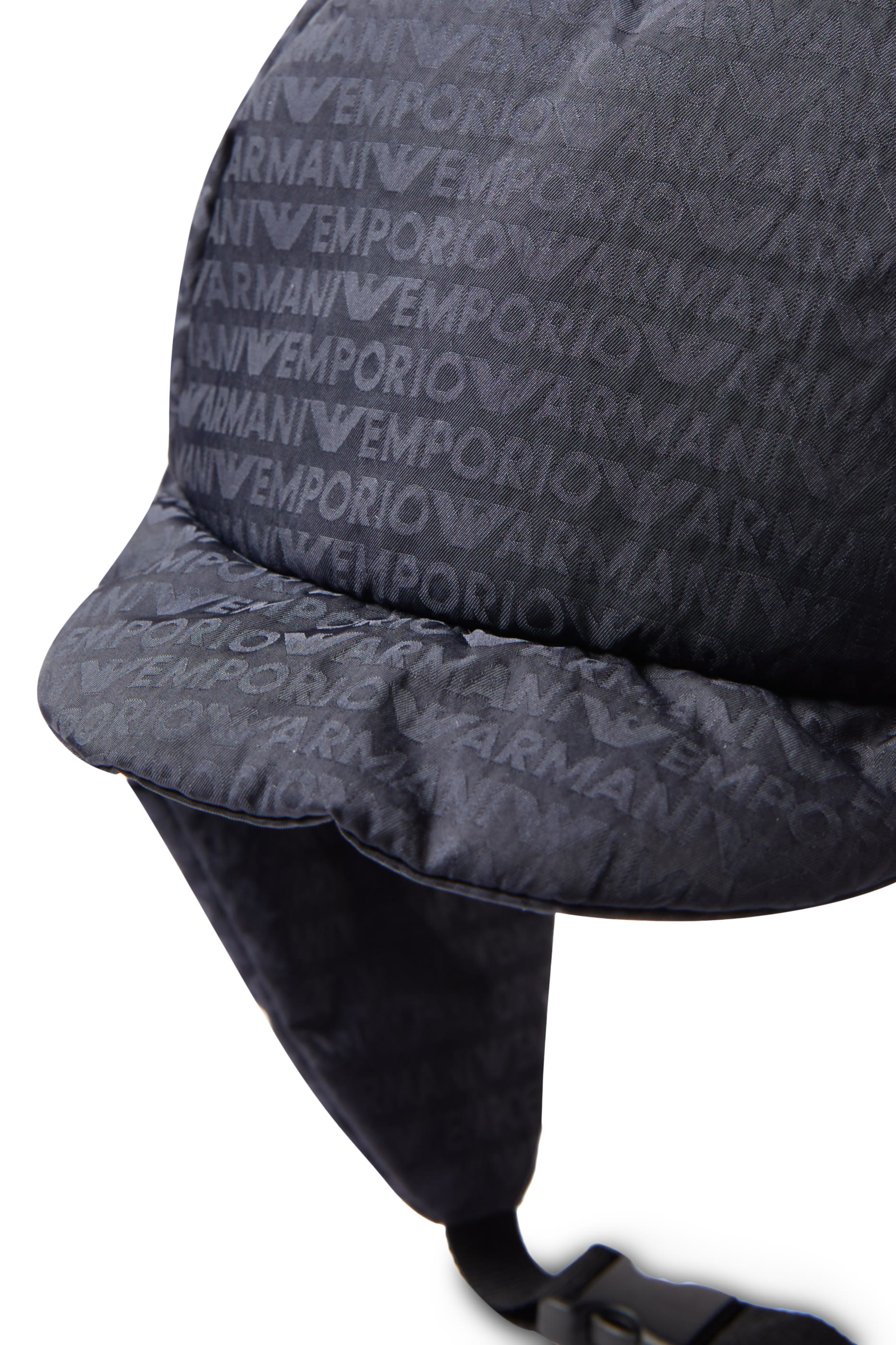 قبعة بأذنين ونقشة حروف شعار الماركة للأطفال