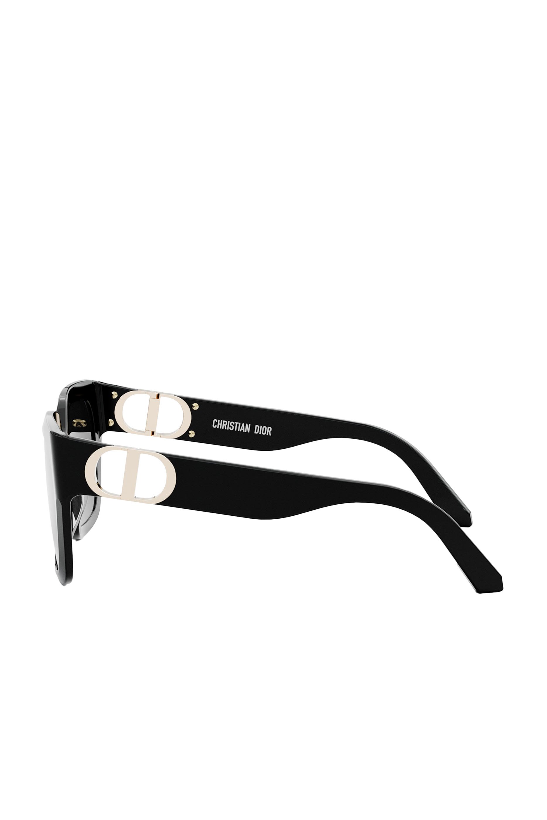 نظارة شمسية 30 مونتين اس 8 يو بإطار مربع