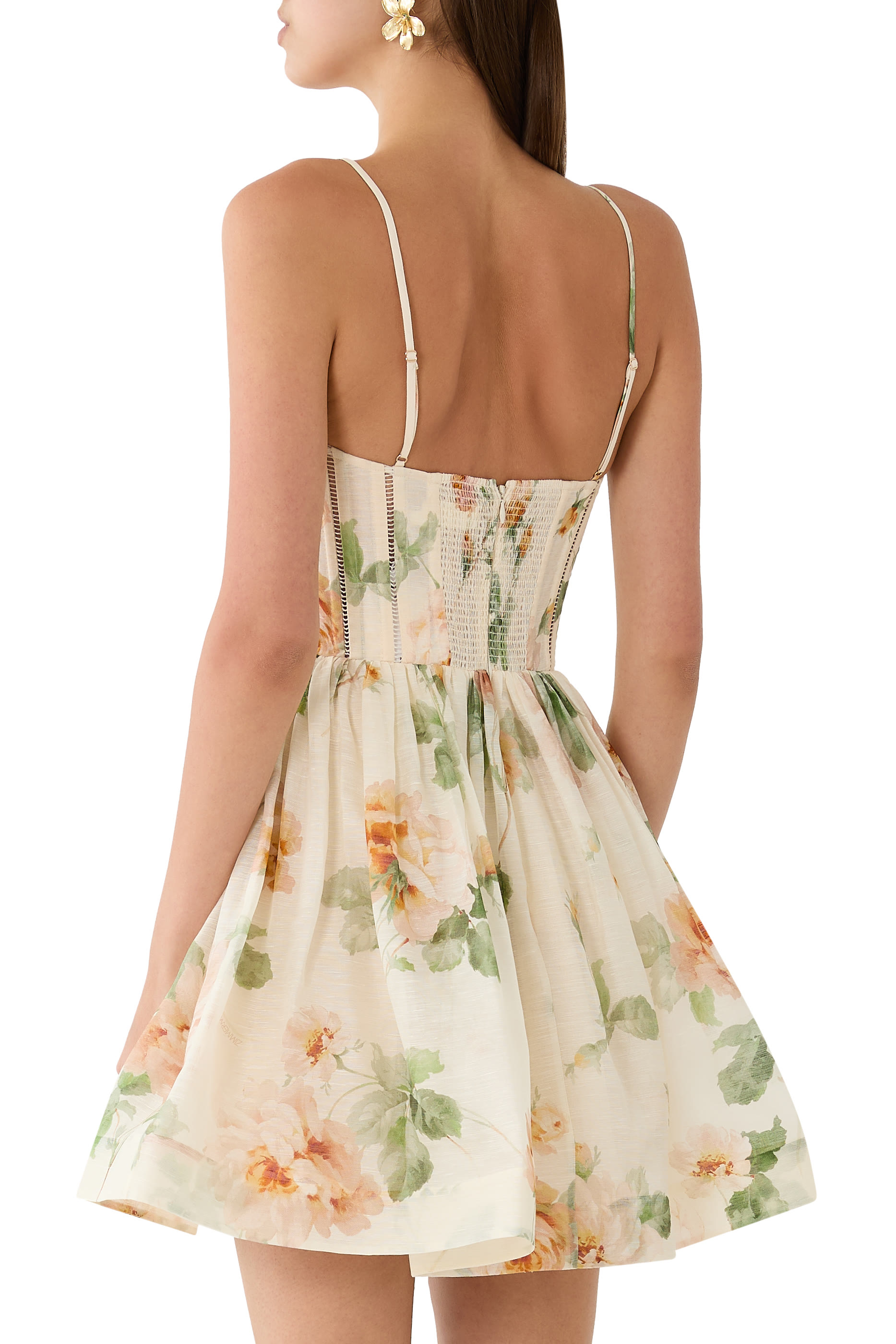 فستان كاروسيل قصير بصدرية بتصميم مشد