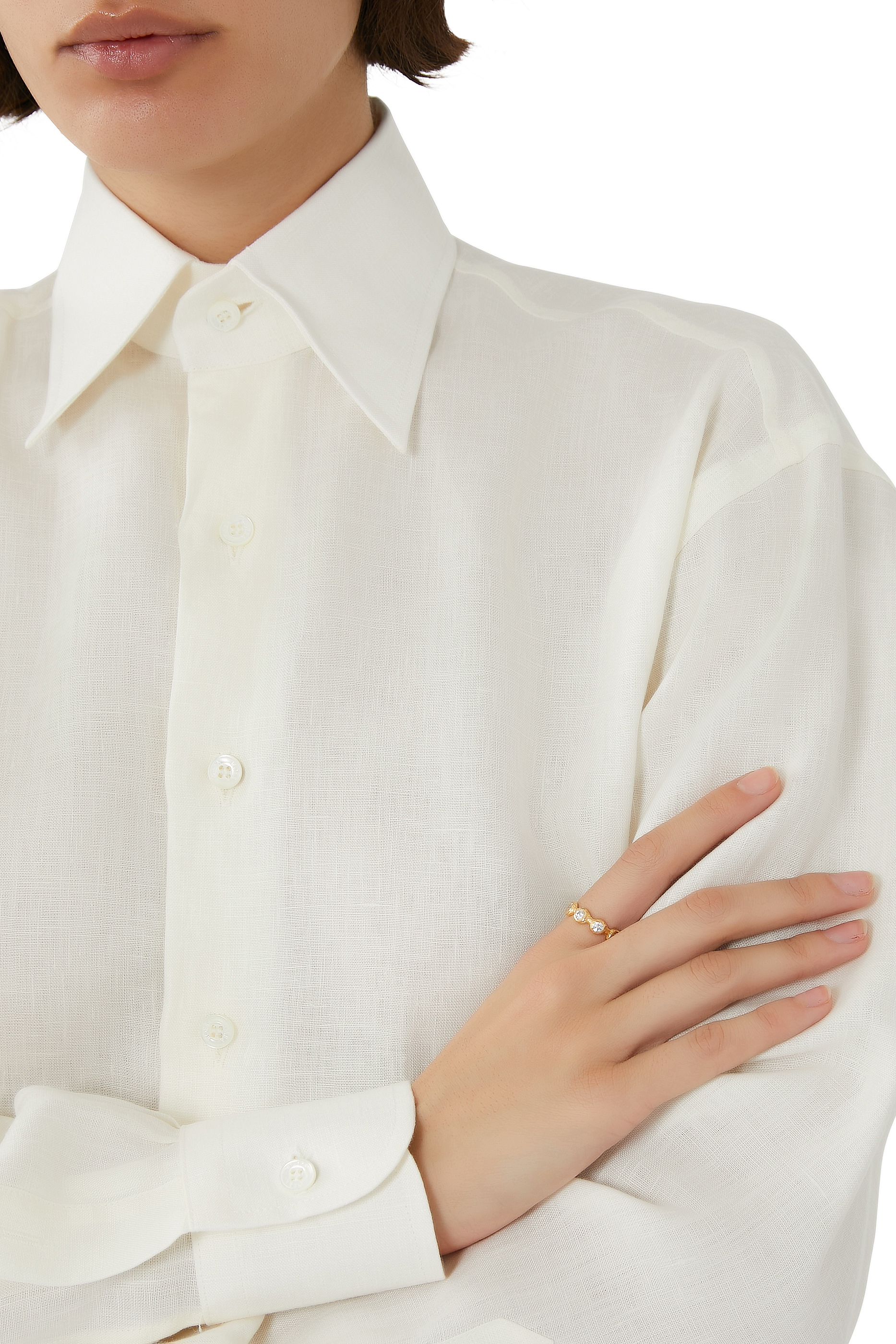 خاتم دائري بأحجار مرصعة يدويا