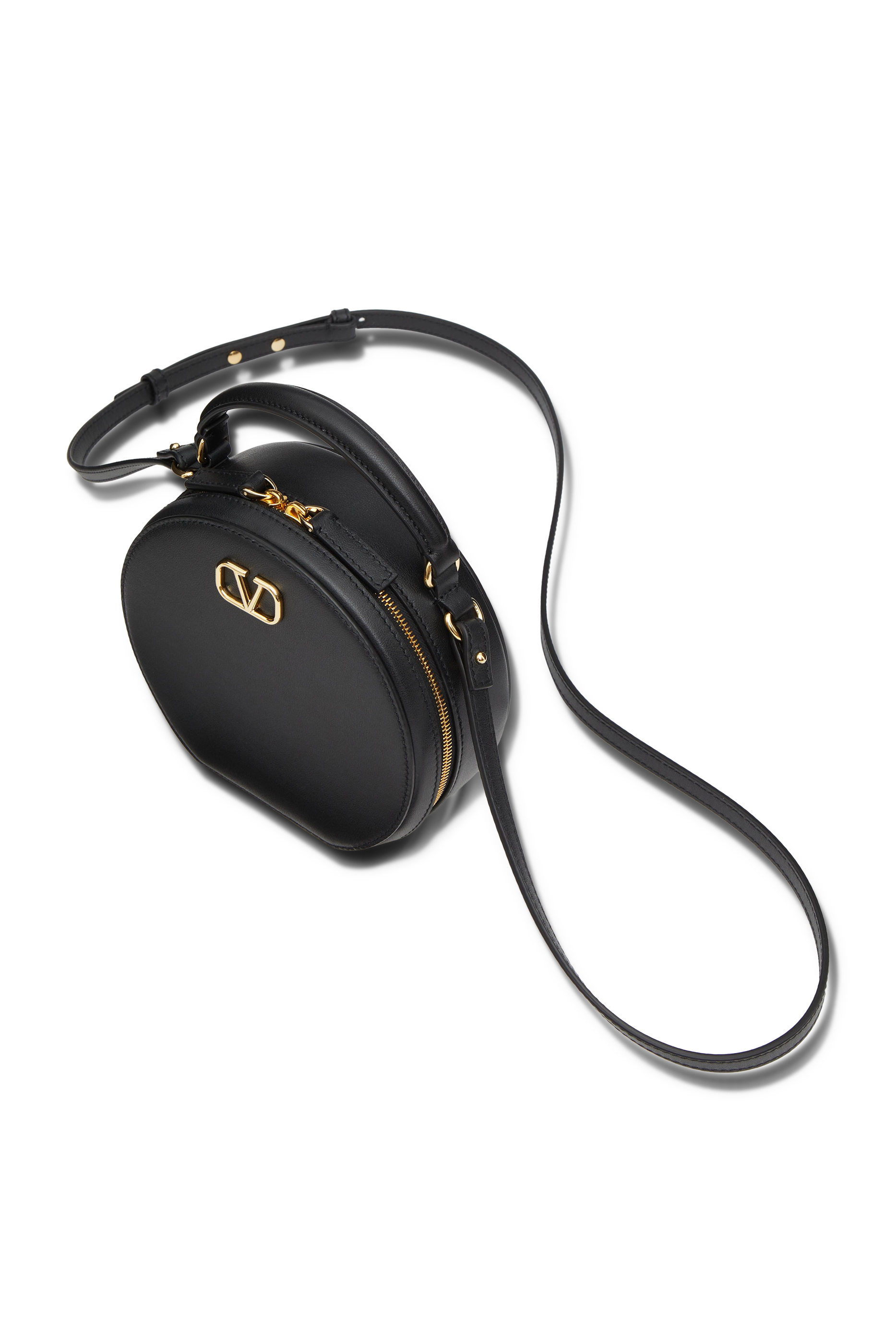 حقيبة صغيرة بحلية شعار V