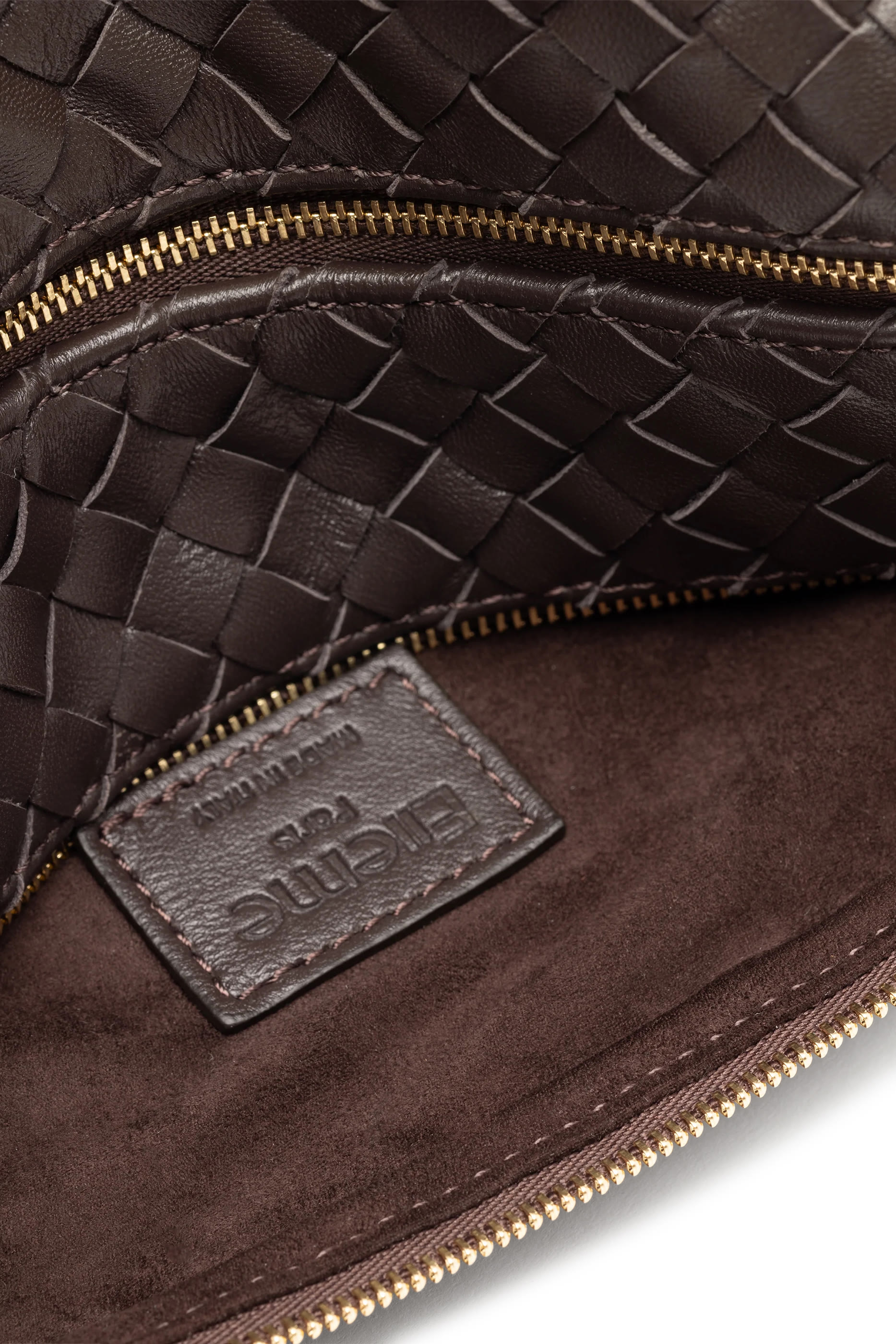 حقيبة تروس بسلسلة جلد مجدول