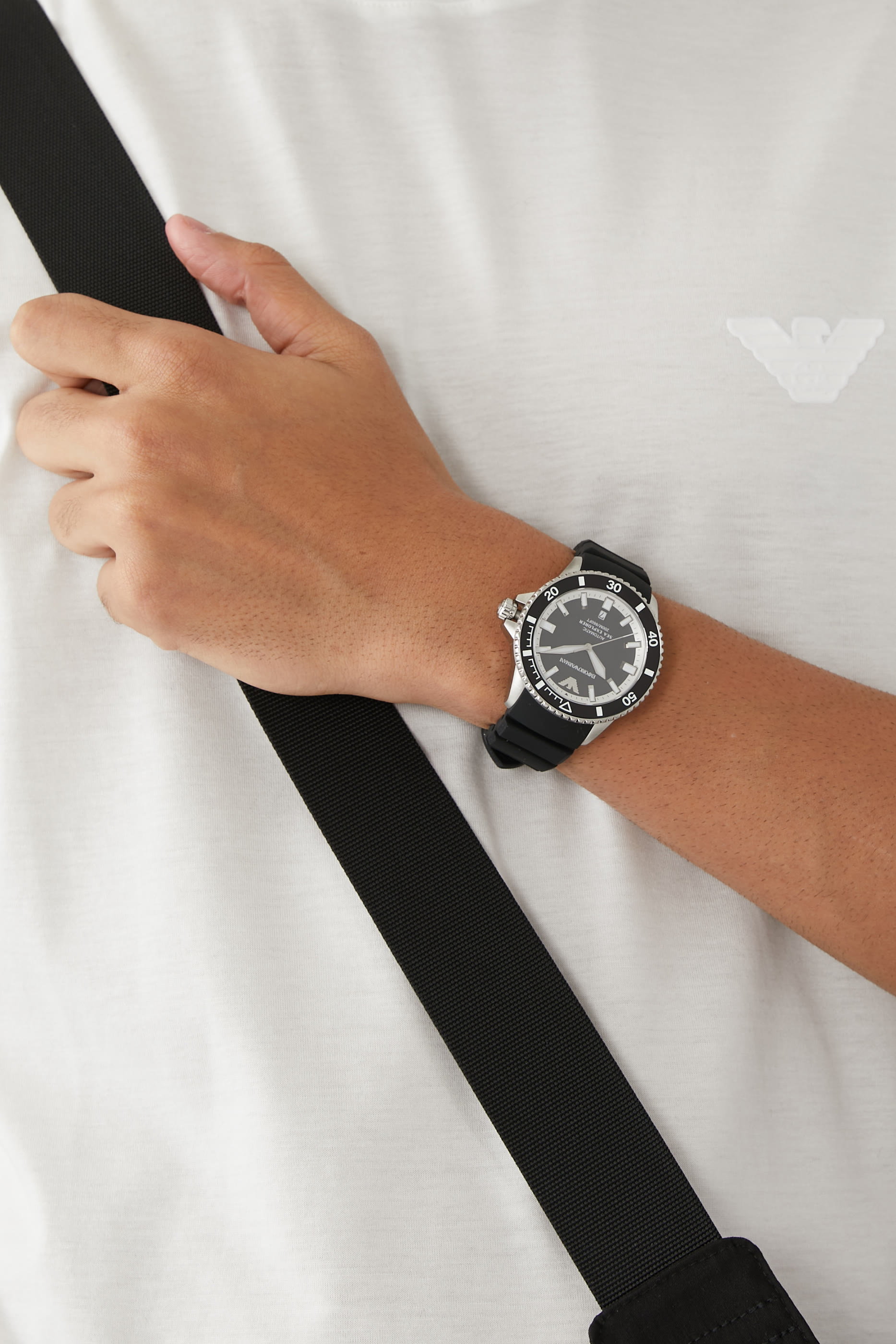 ساعة كرونوغراف 42.5 مم سيليكون