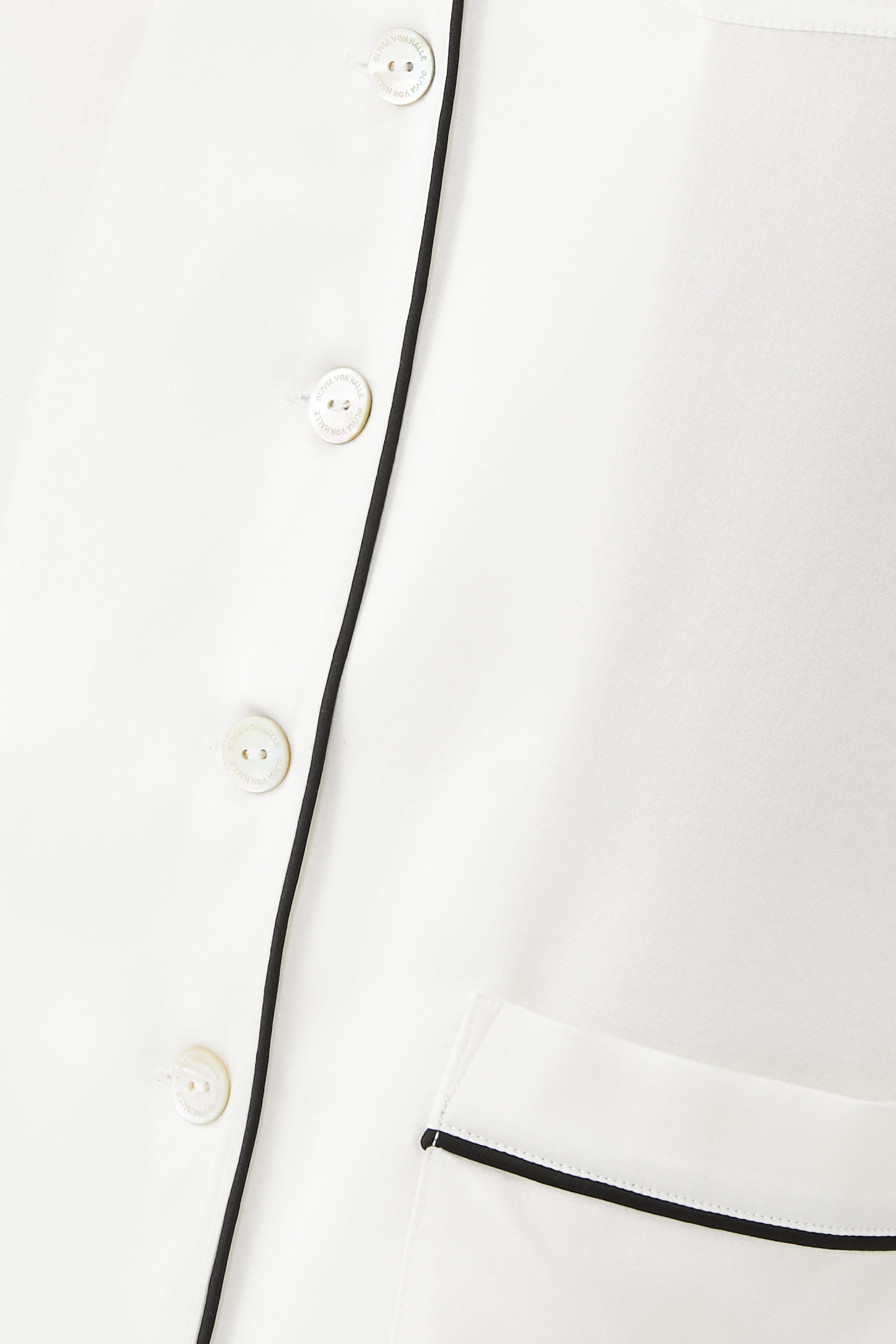 طقم بيجاما كوكو بطبعات كور