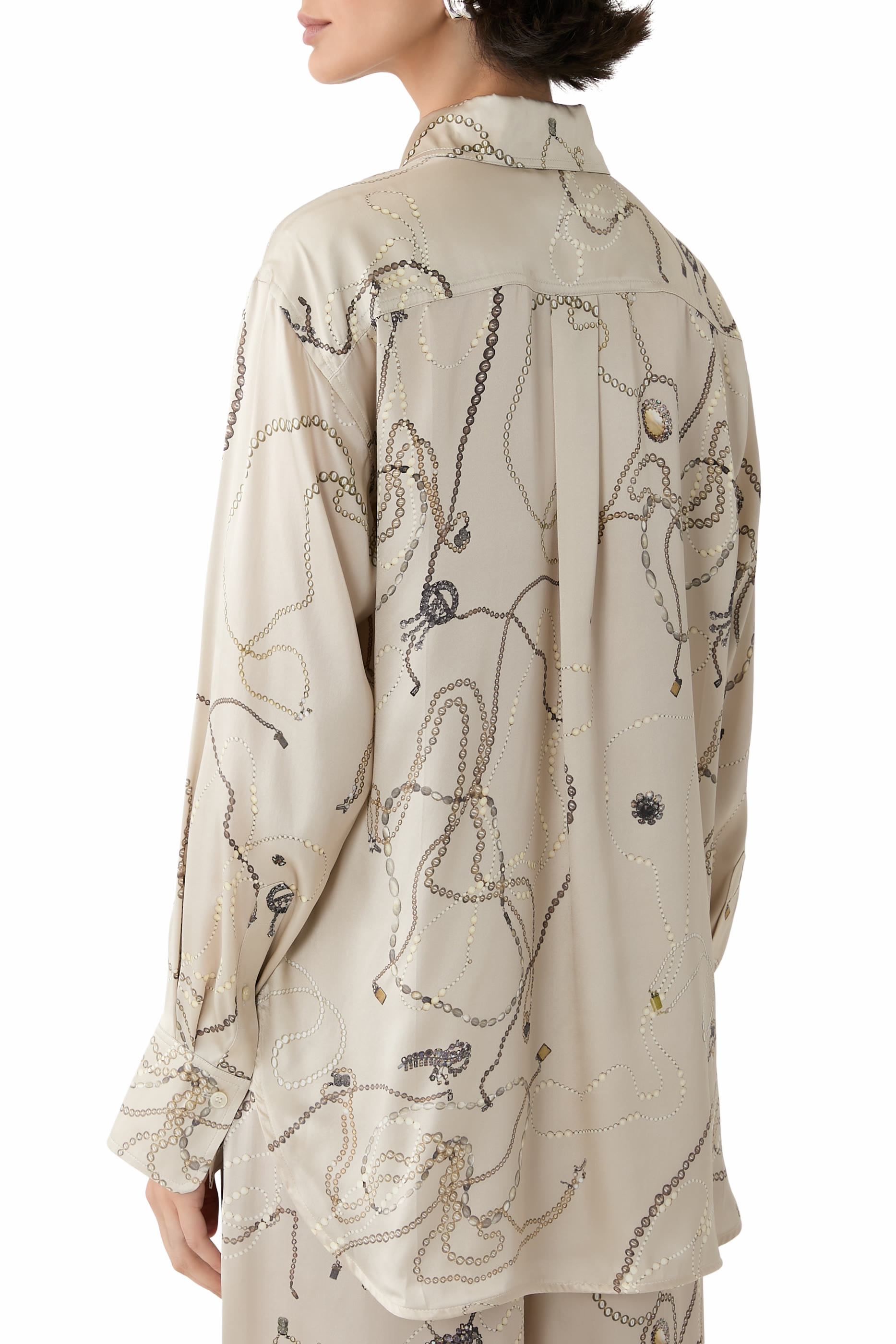 قميص بيجامة