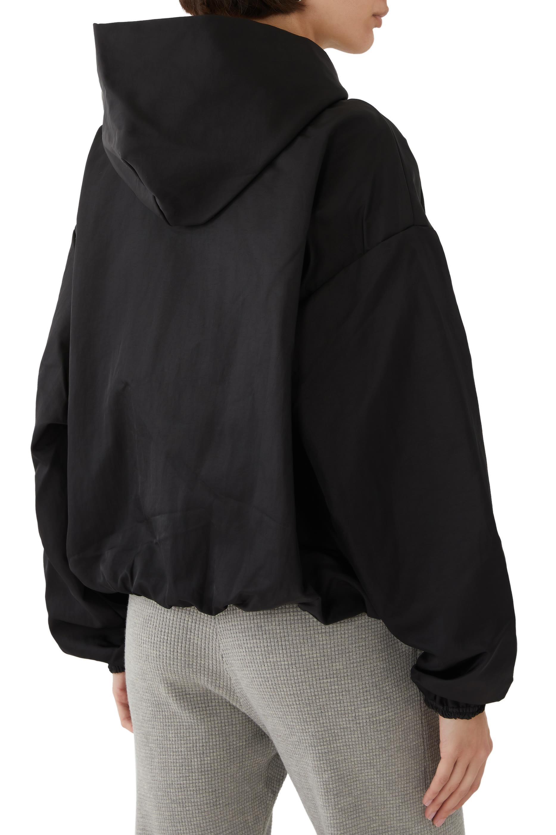 جاكيت بومبر بغطاء للرأس نايلون بارز الملمس