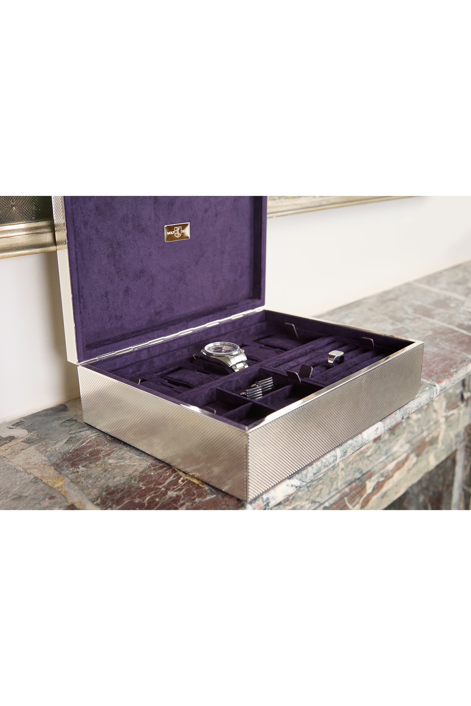 علبة ليغاسي كبيرة للمجوهرات والساعات فضة