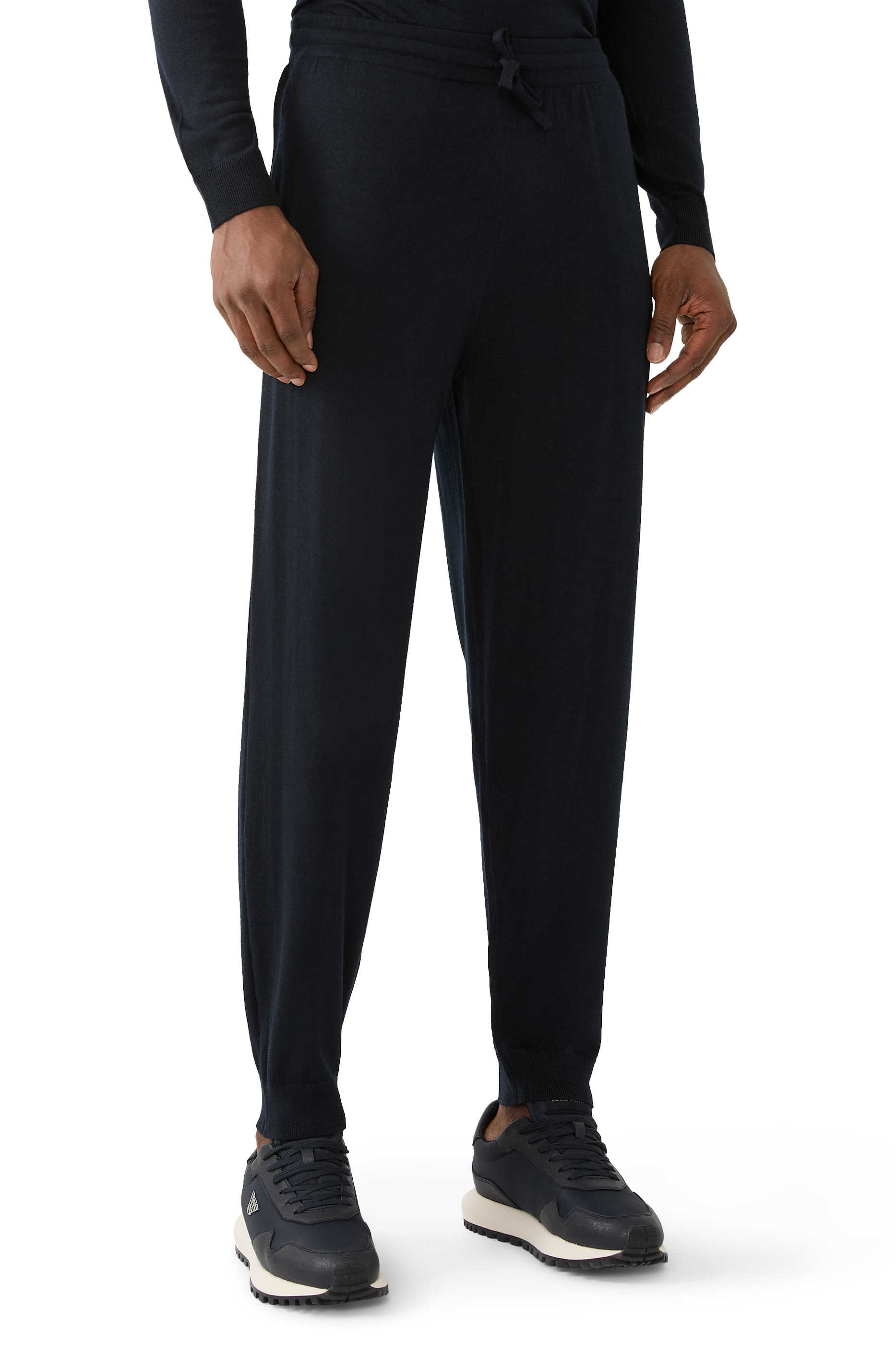 هودي بشعار الماركة