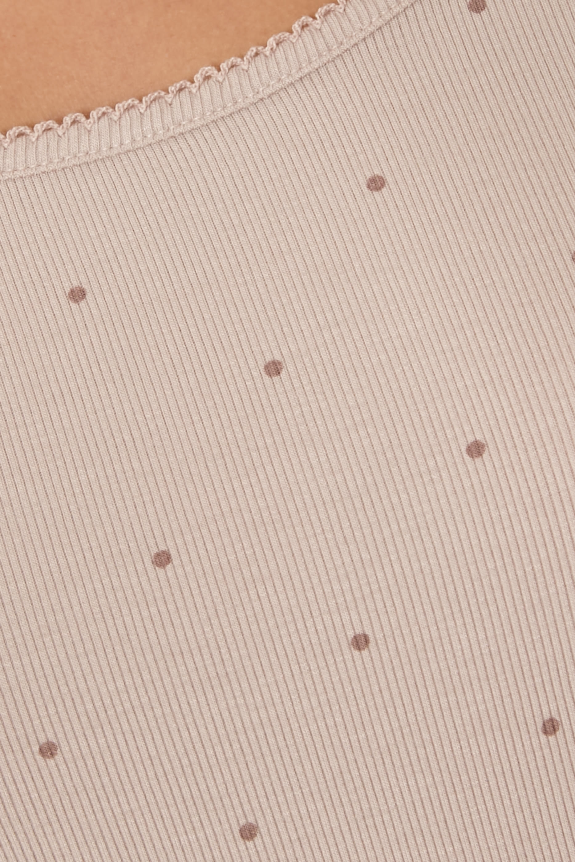 طقم بيجامة بنقشة نقاط وياقة عميقة جيرسيه مضلع ناعم