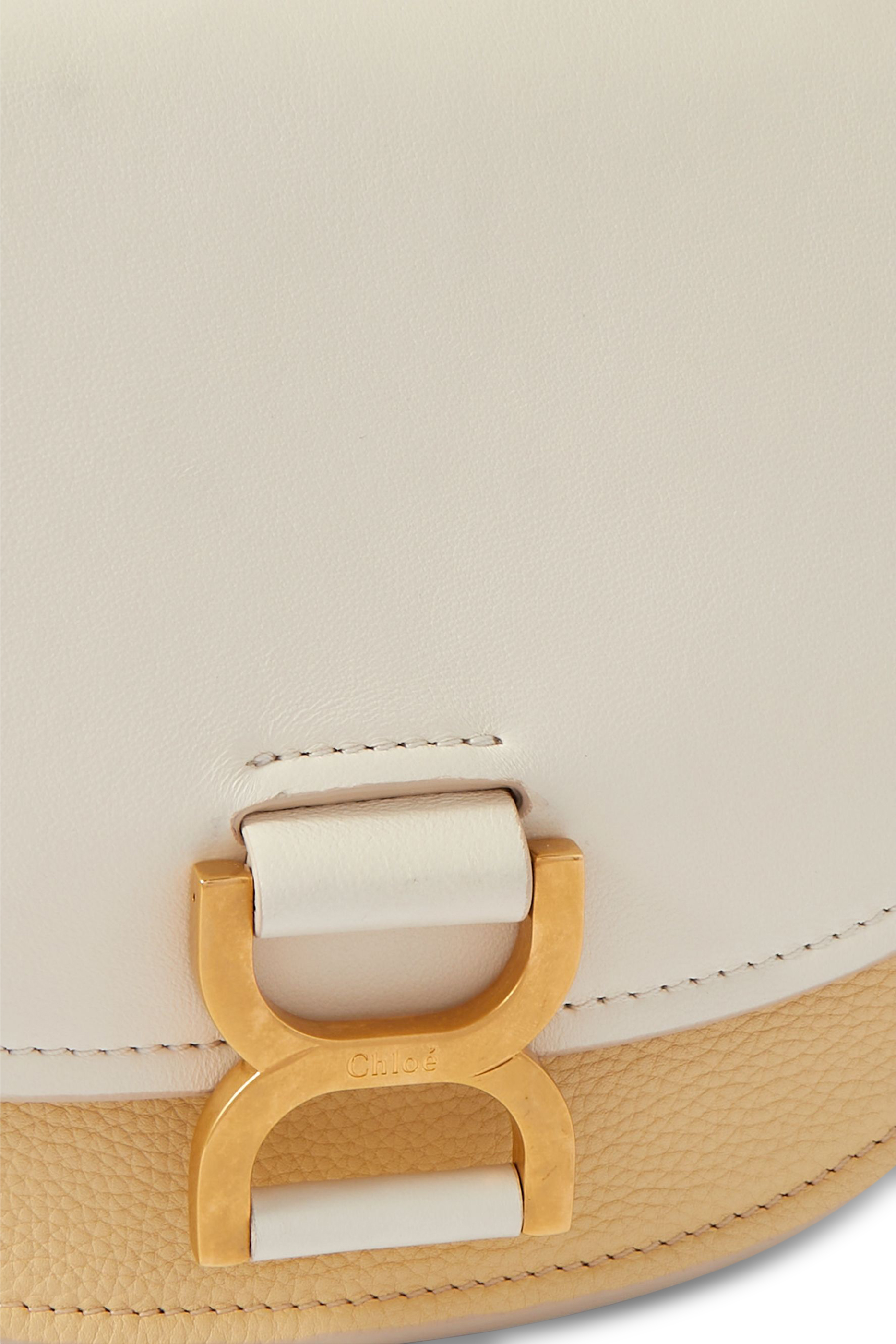 حقيبة مارسي بغطاء قلاب وسلسلة