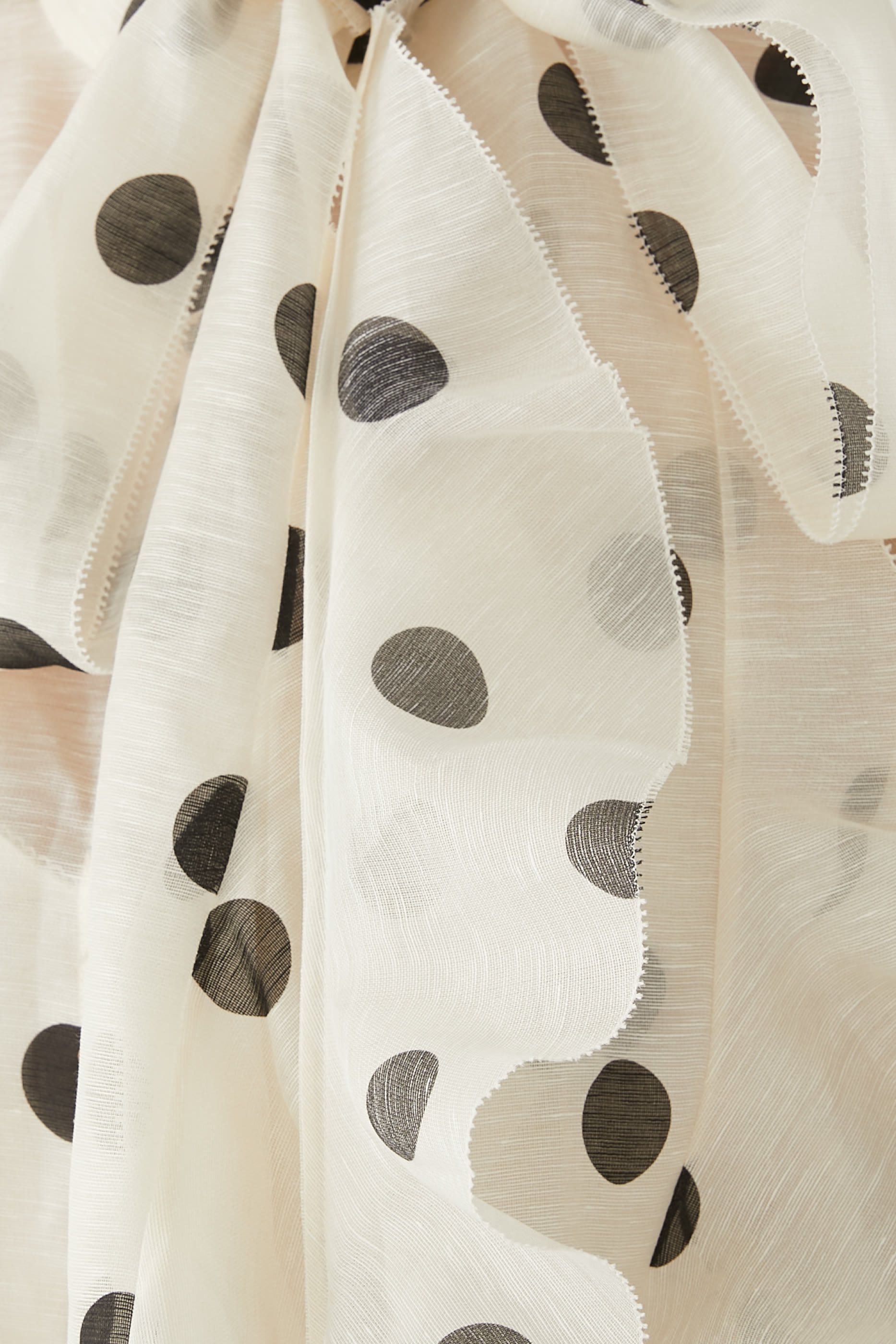 بلوزة كراش بياقة بربطة عنق وكشكش