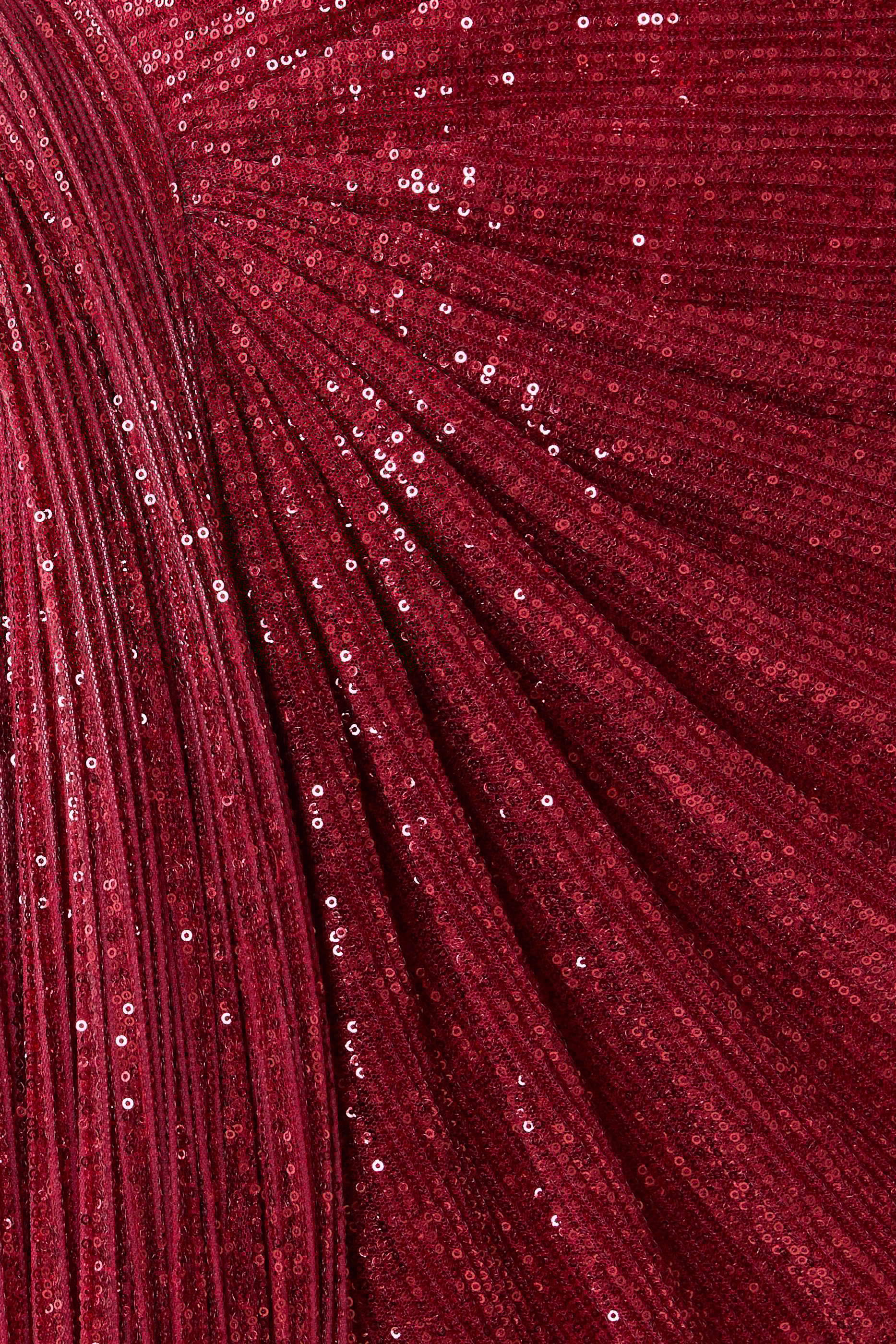 فستان سهرة سولار مطرز بترتر