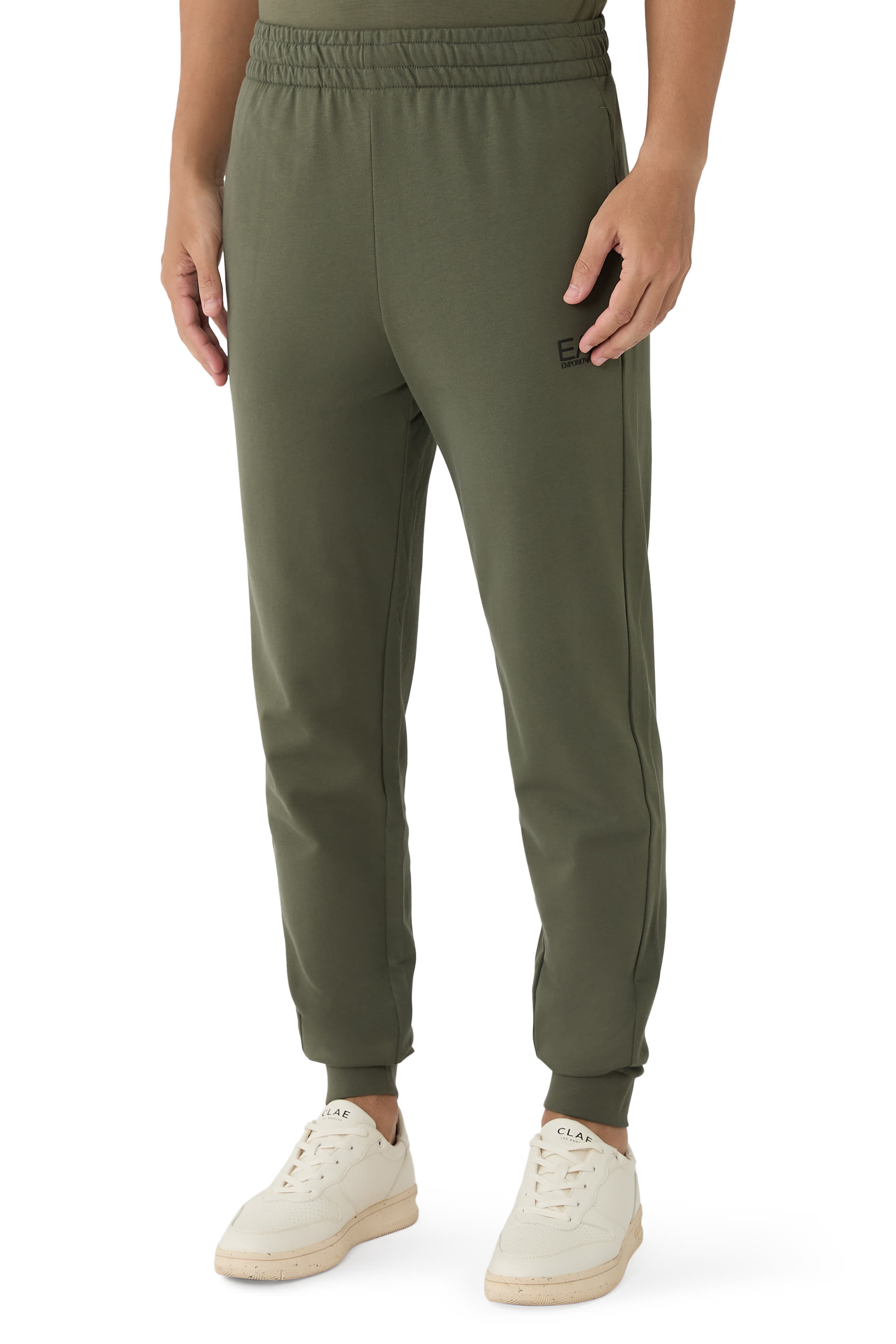 بنطال رياضي بشعار الماركة قطن