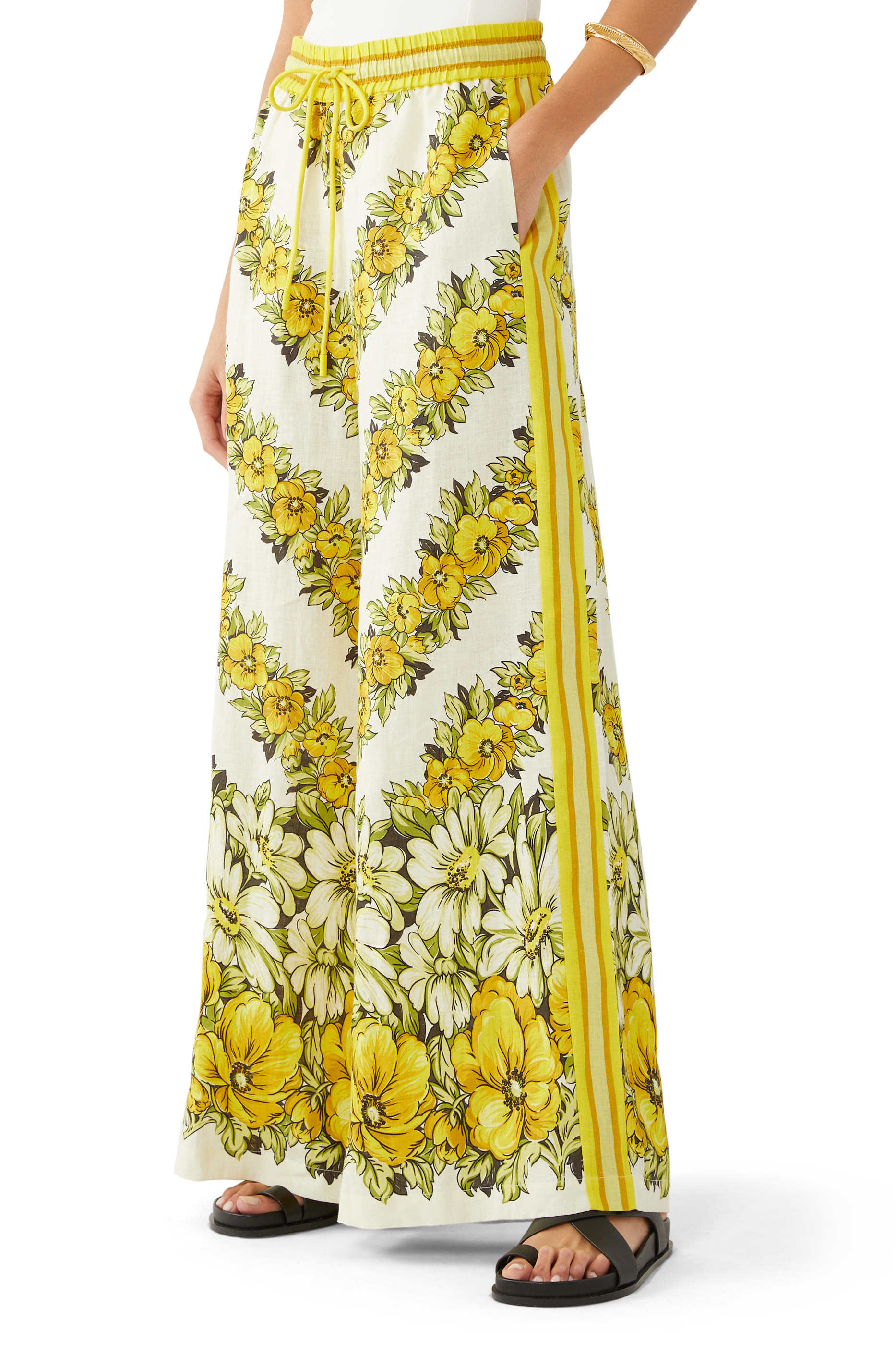 بنطال غيزيلا