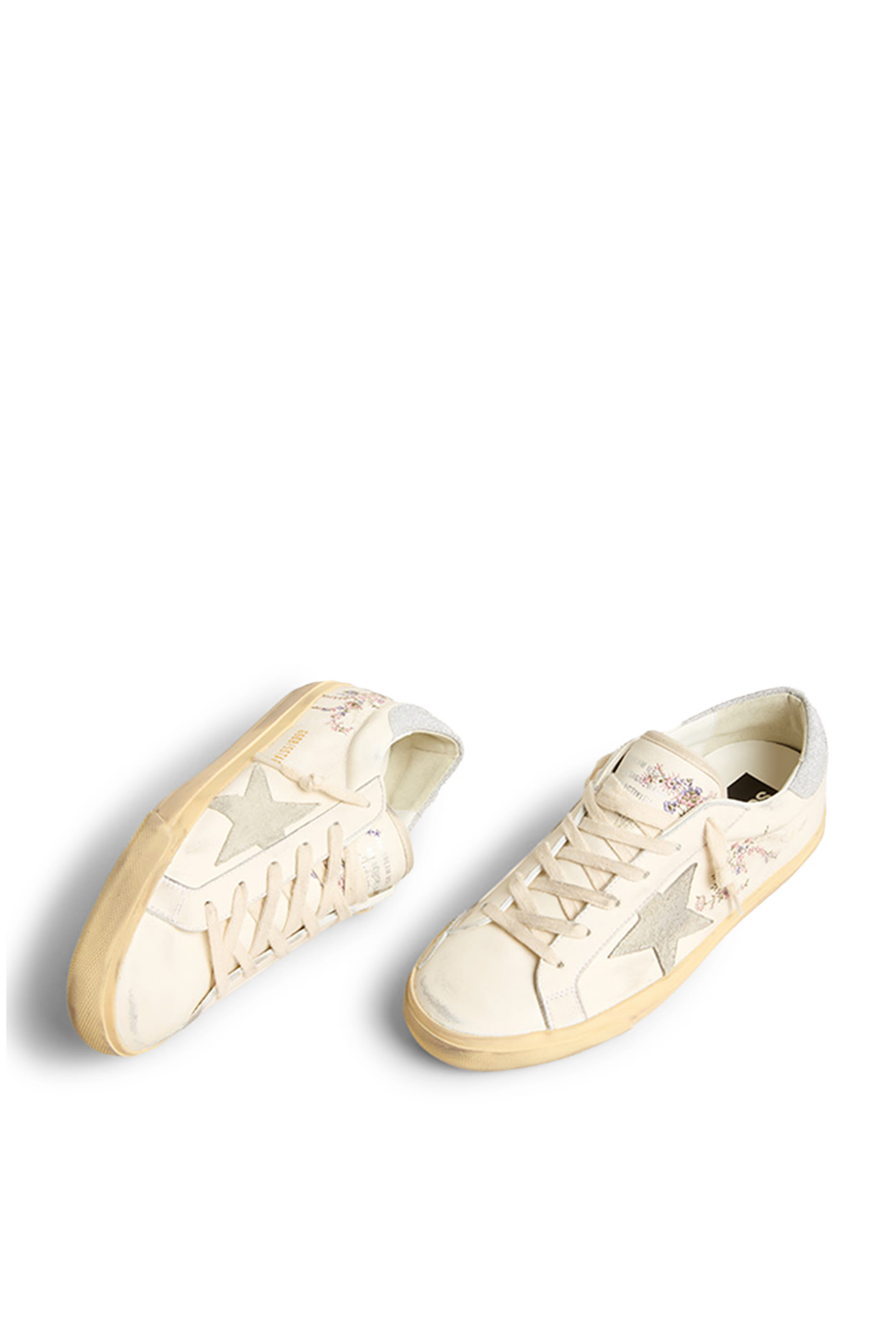 سنيكرز سوبر ستار