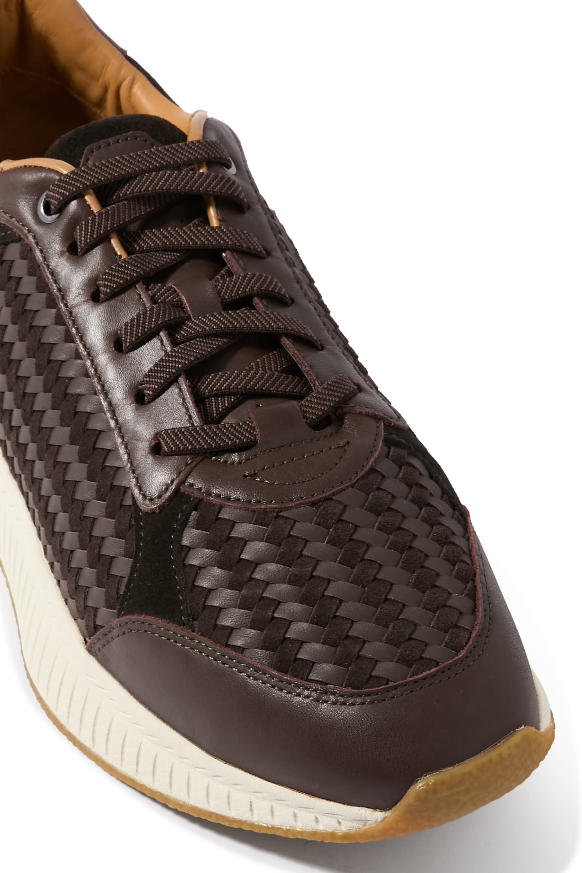 سنيكرز تي تي ان ام ايفو