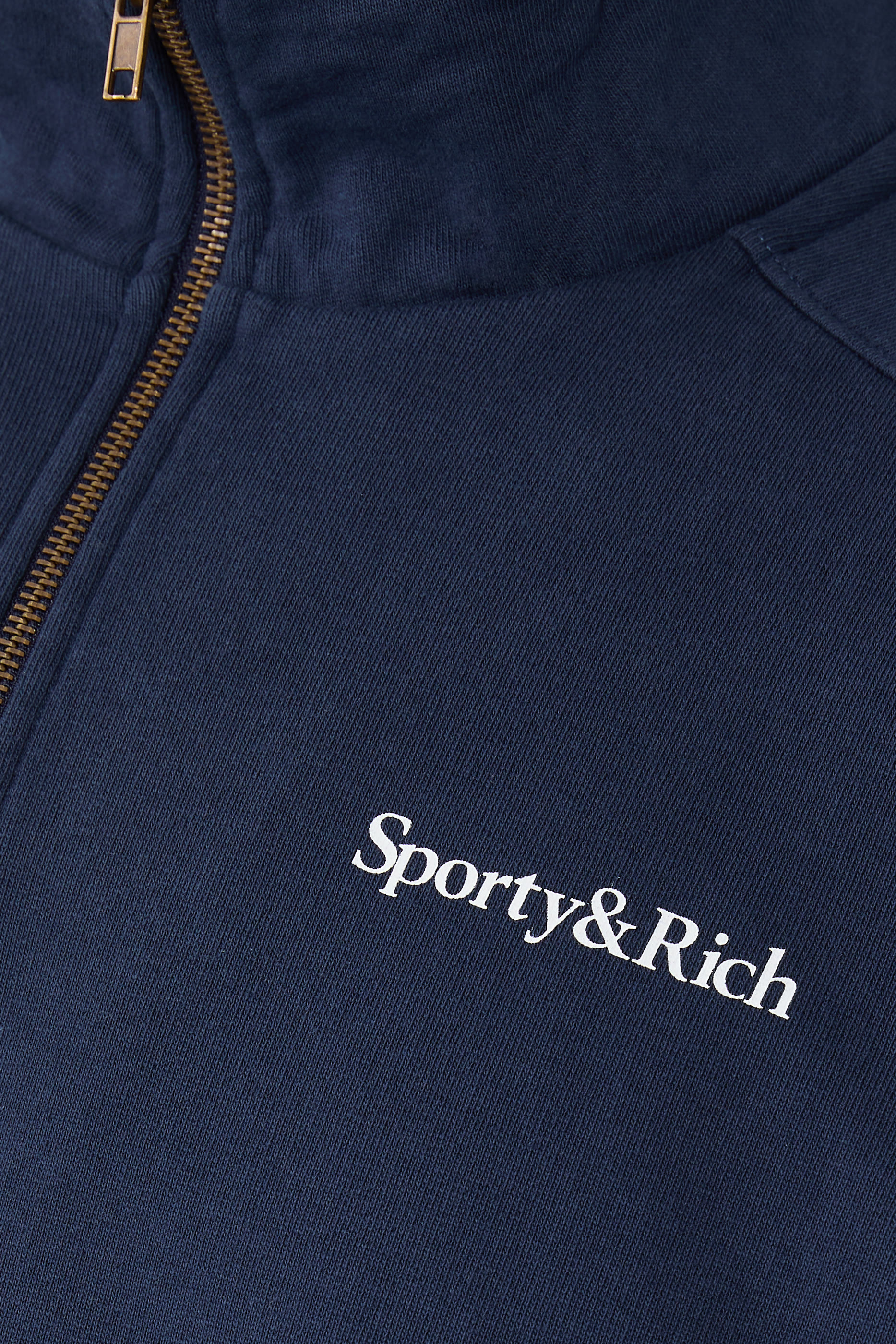 كنزة بلاي تنس بياقة ضيقة