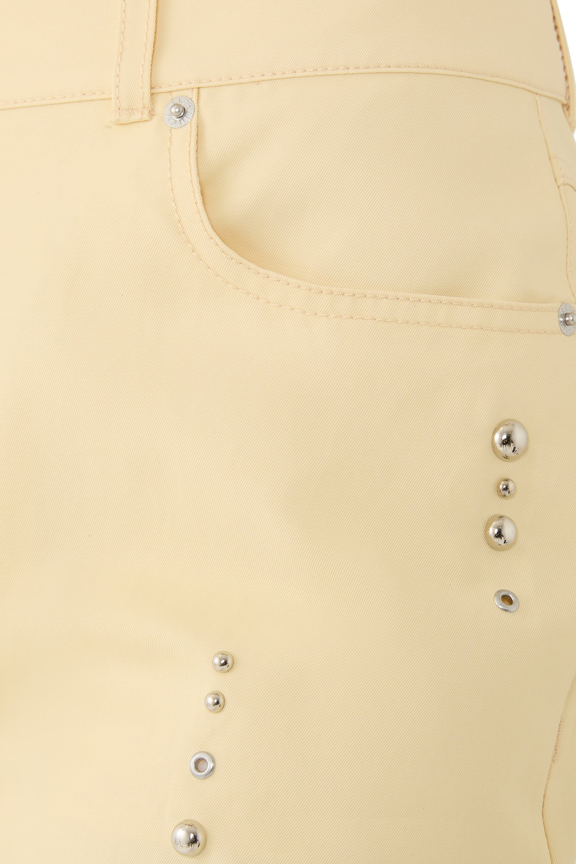 بنطال بقصة ساق واسعة مرصع بأحجار