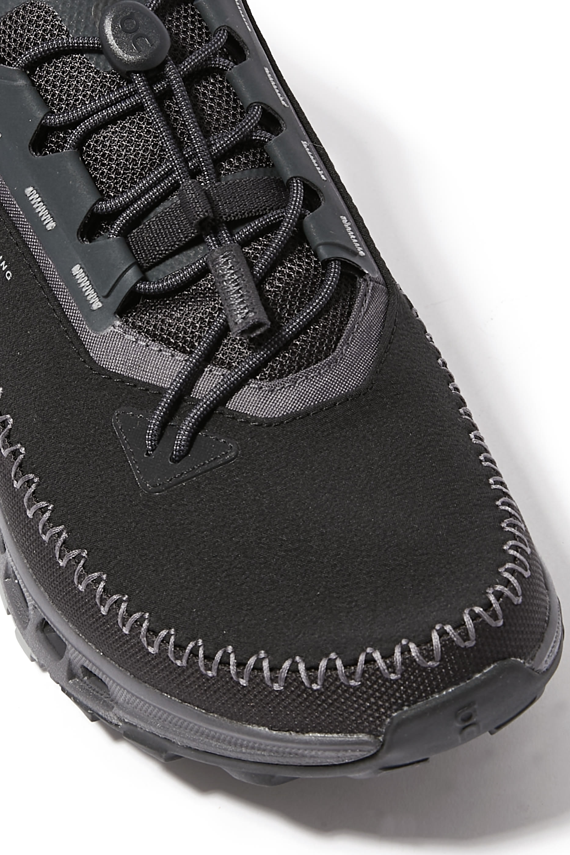 سنيكرز كلاودواي 2 للنساء