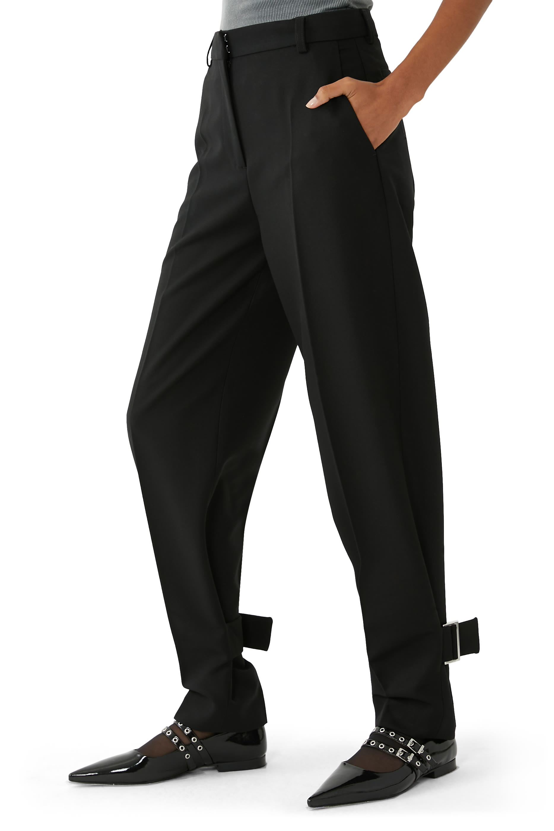 بنطال مريح بمشبك