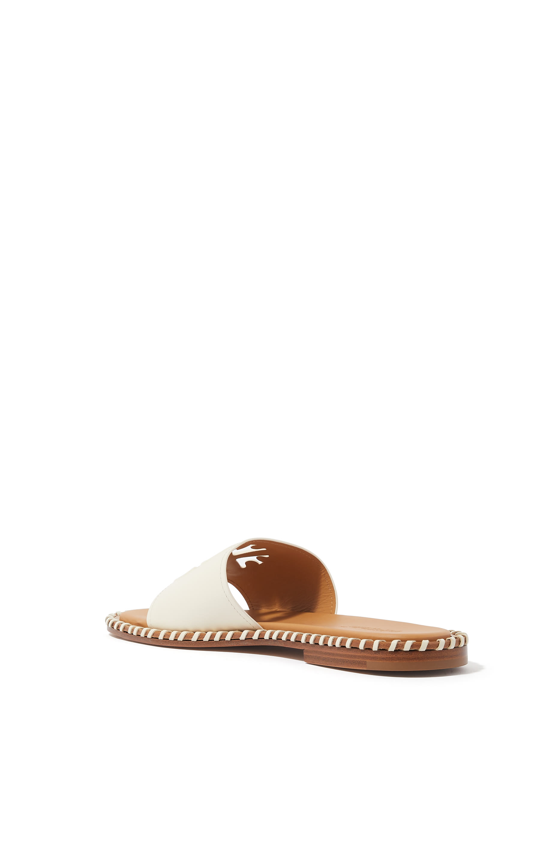 حذاء خفيف جلد بتفاصيل ملفوفة وشعار الأسهم