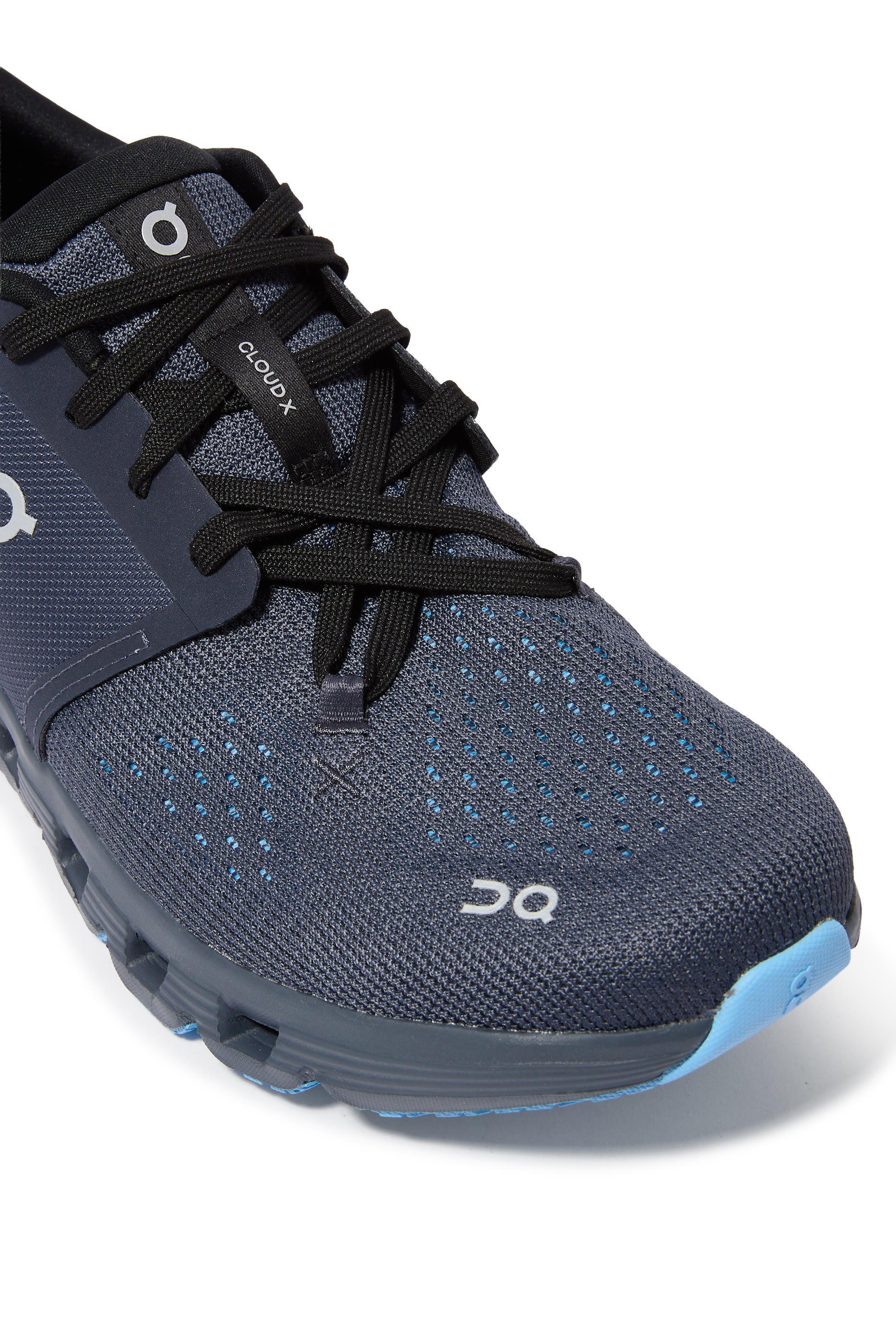 سنيكرز كلاود اكس 4