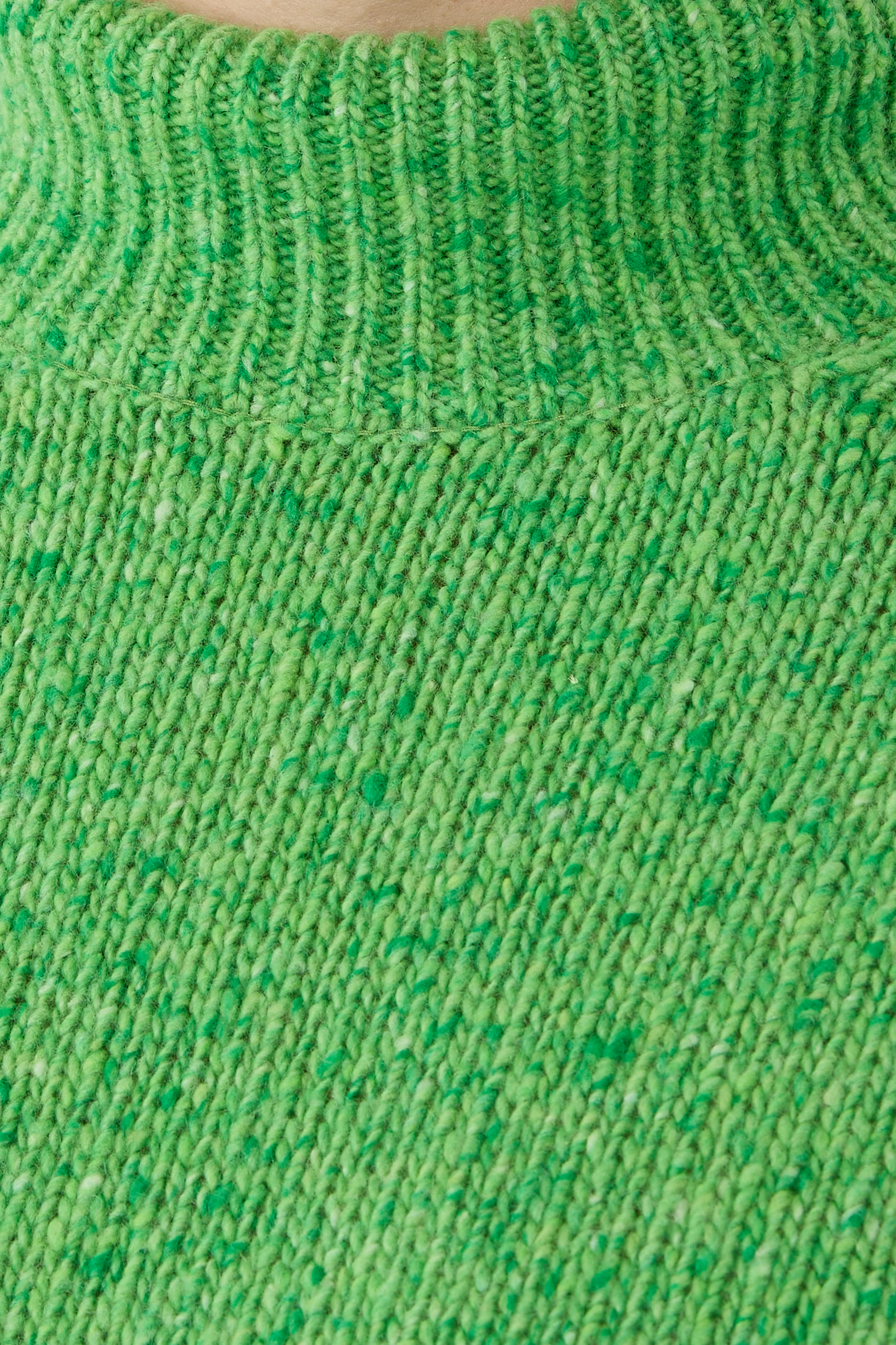 كنزة بياقة عالية نسيج مزيج كشمير