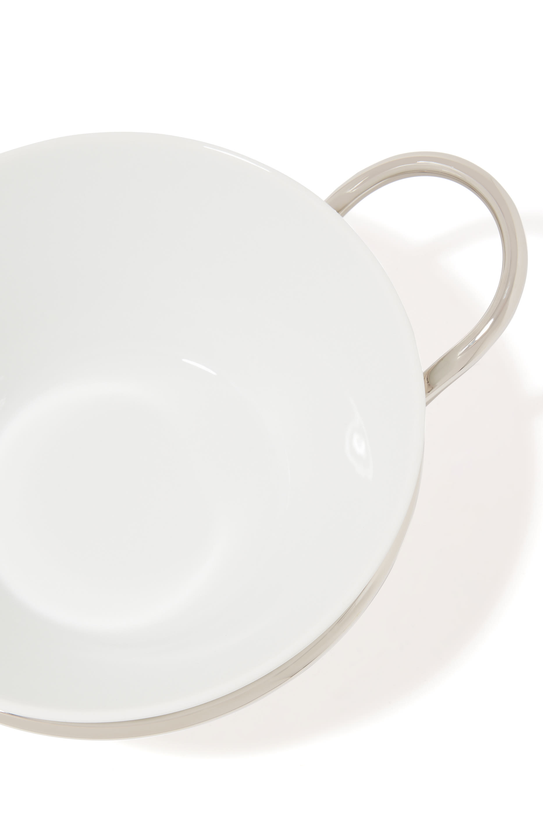 وعاء سلطة بيناريو