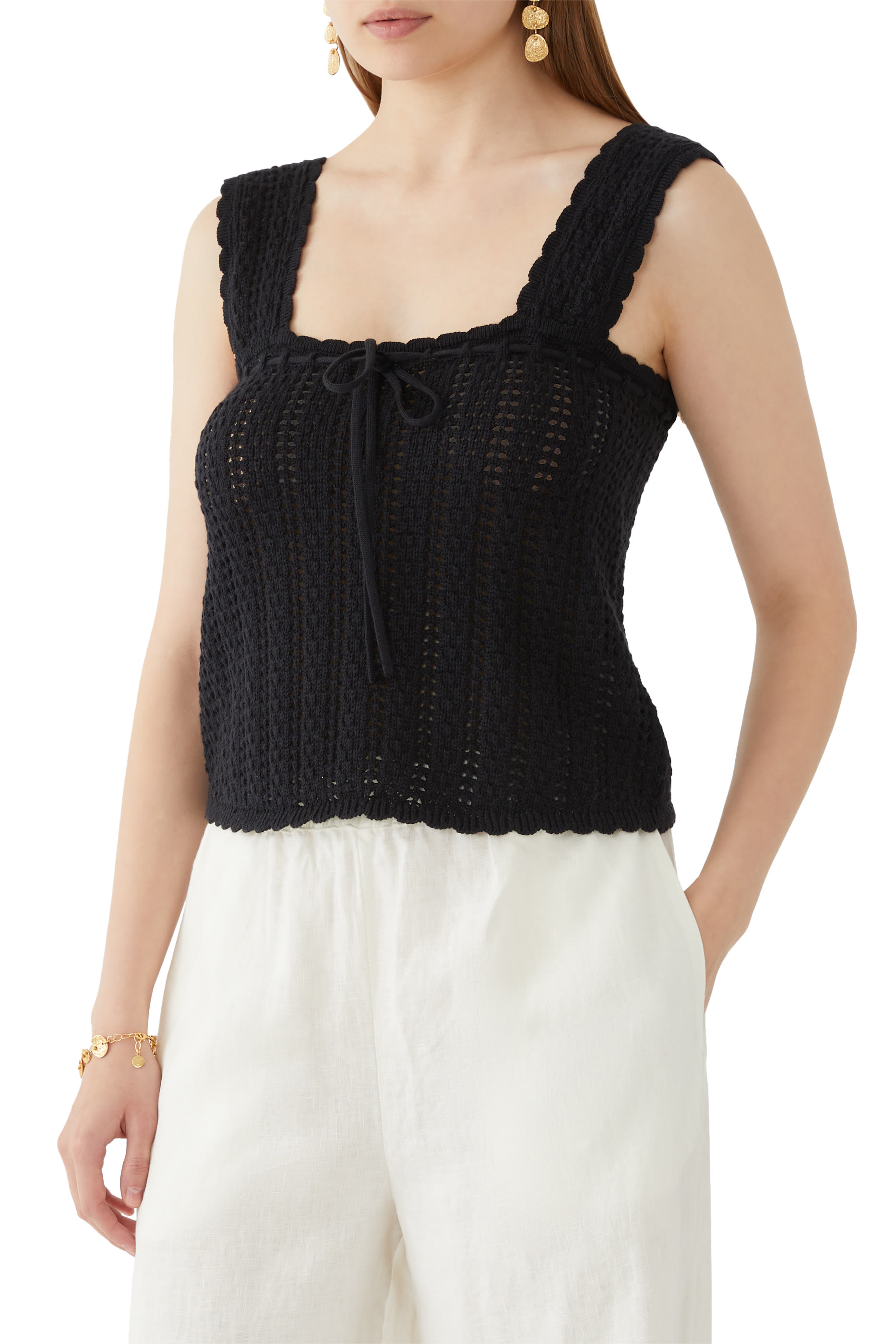 بلوزة كاميسول بحافة صدفية بونتيل