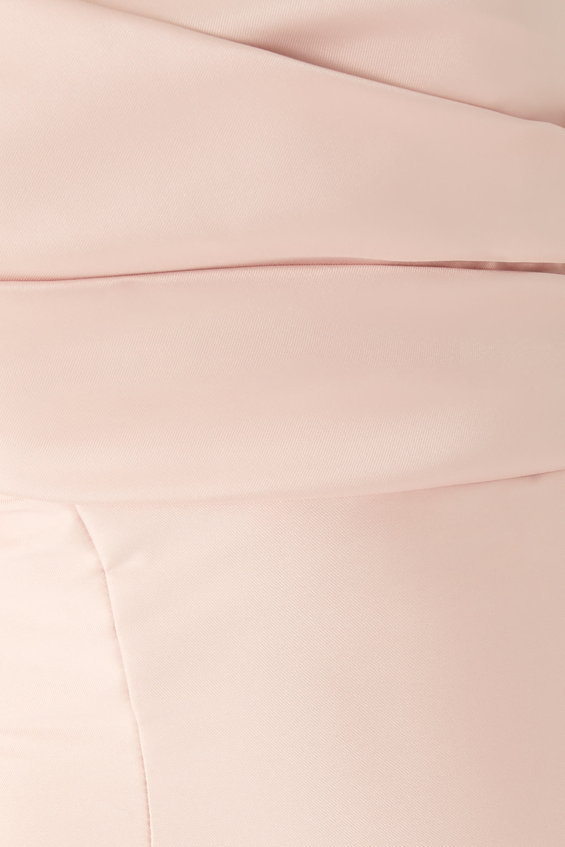 فستان سهرة بلا حمالات بصدرية درابيه