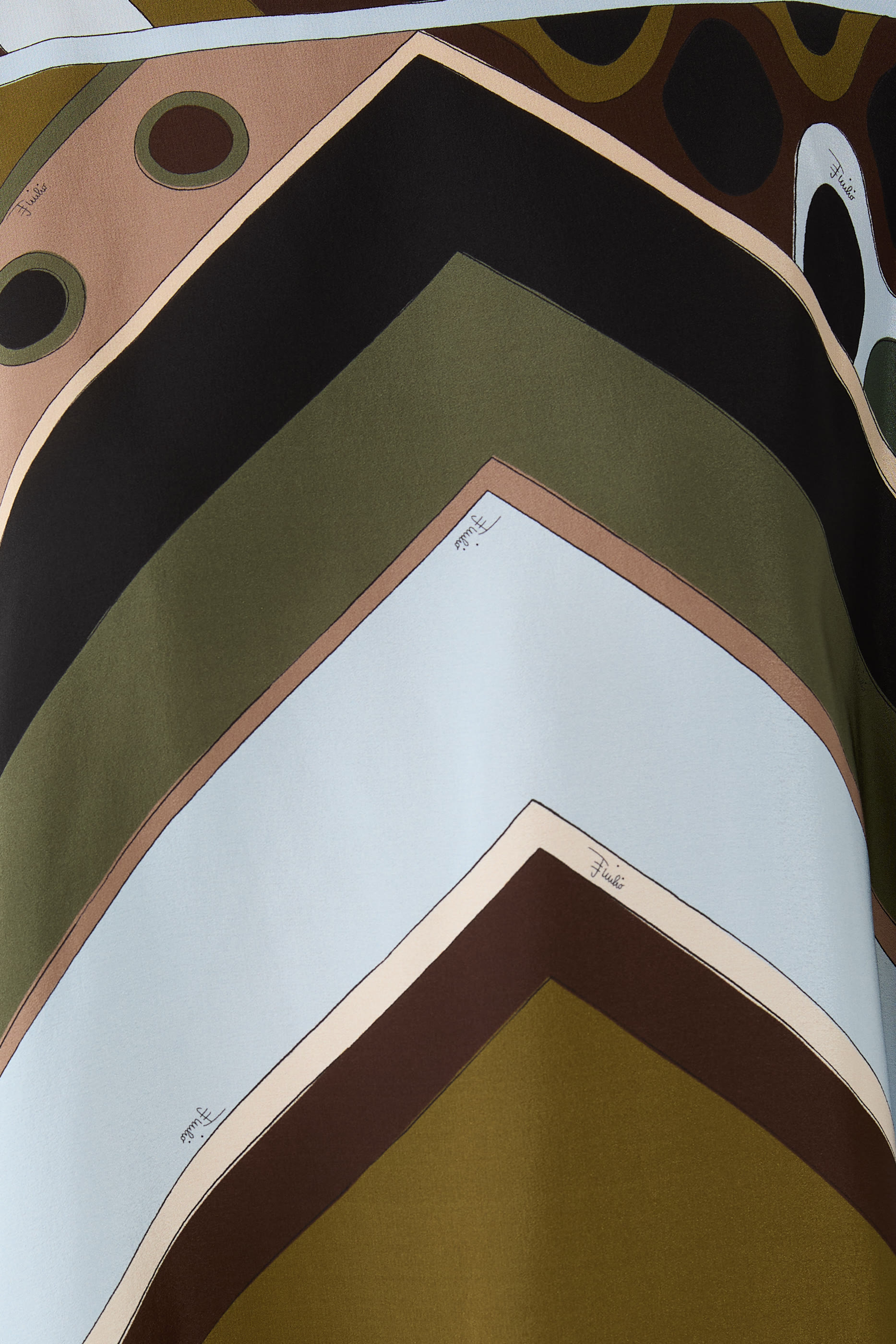 قفطان بطبعة فيفارا