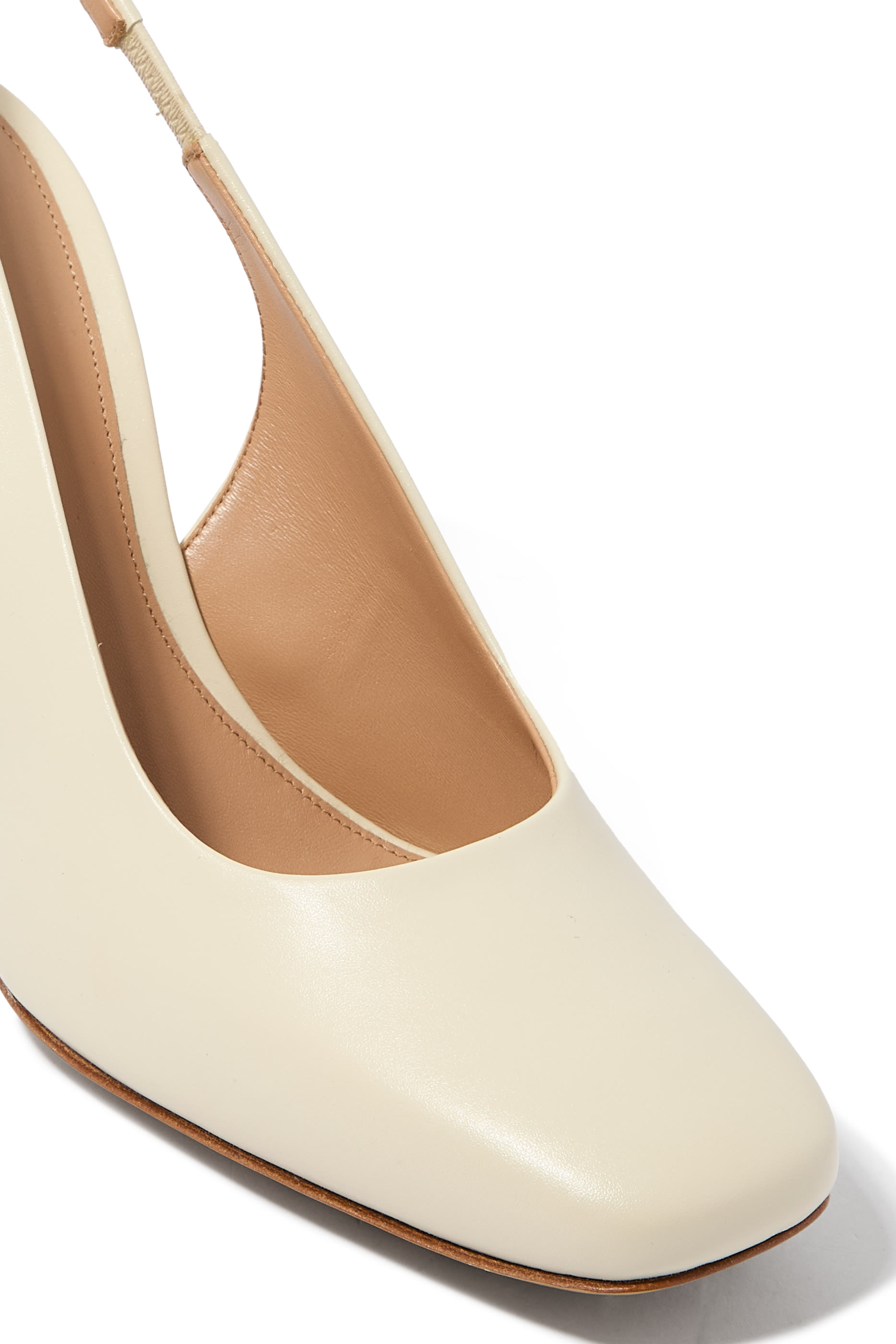 حذاء كلاسيكي 45 بكعب بتصميم عقدة