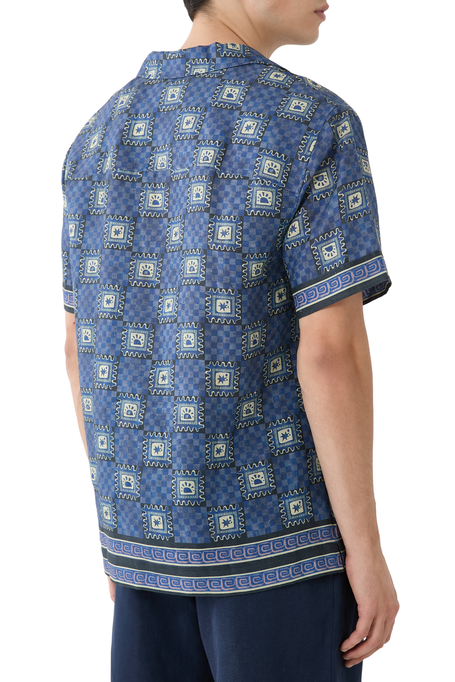 قميص بطبعة تيلها كتان