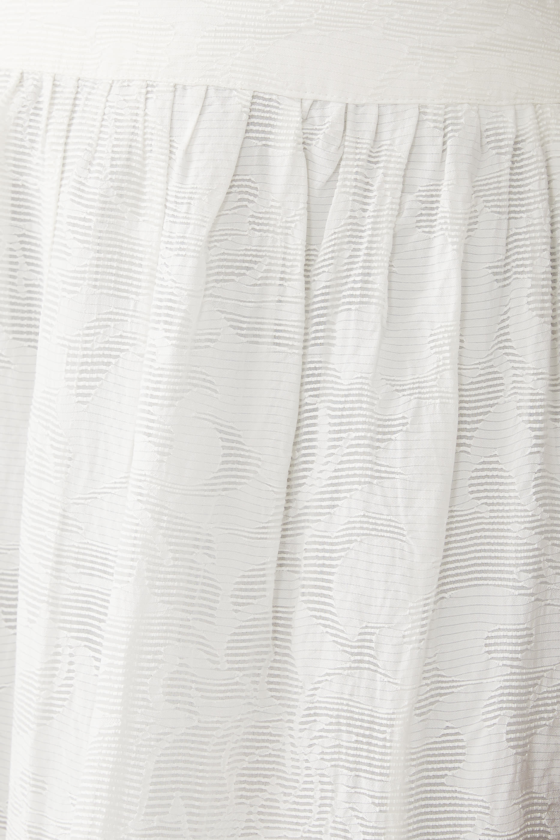 تنورة إيلارا طويلة