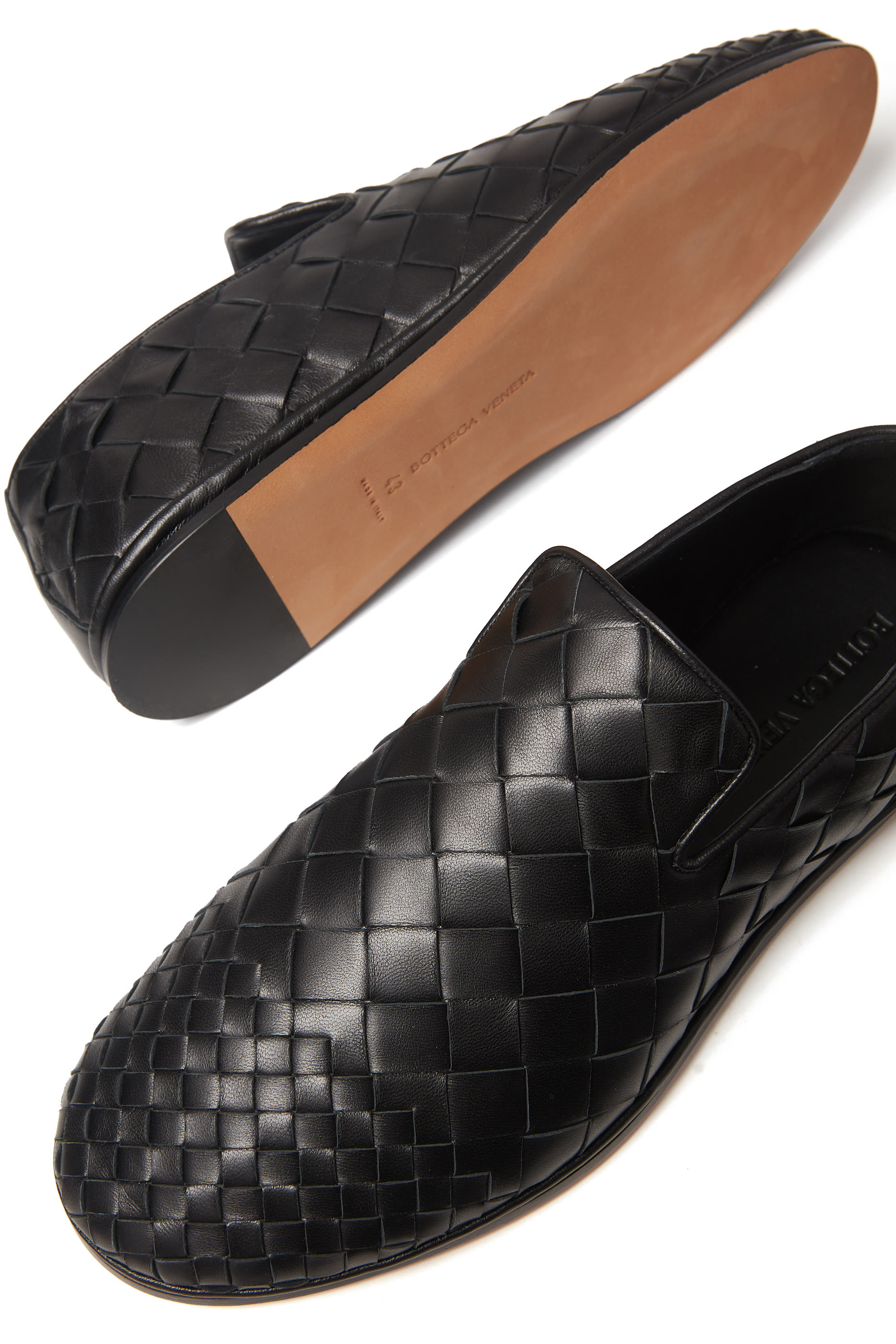 حذاء سانداي مفتوح من الخلف