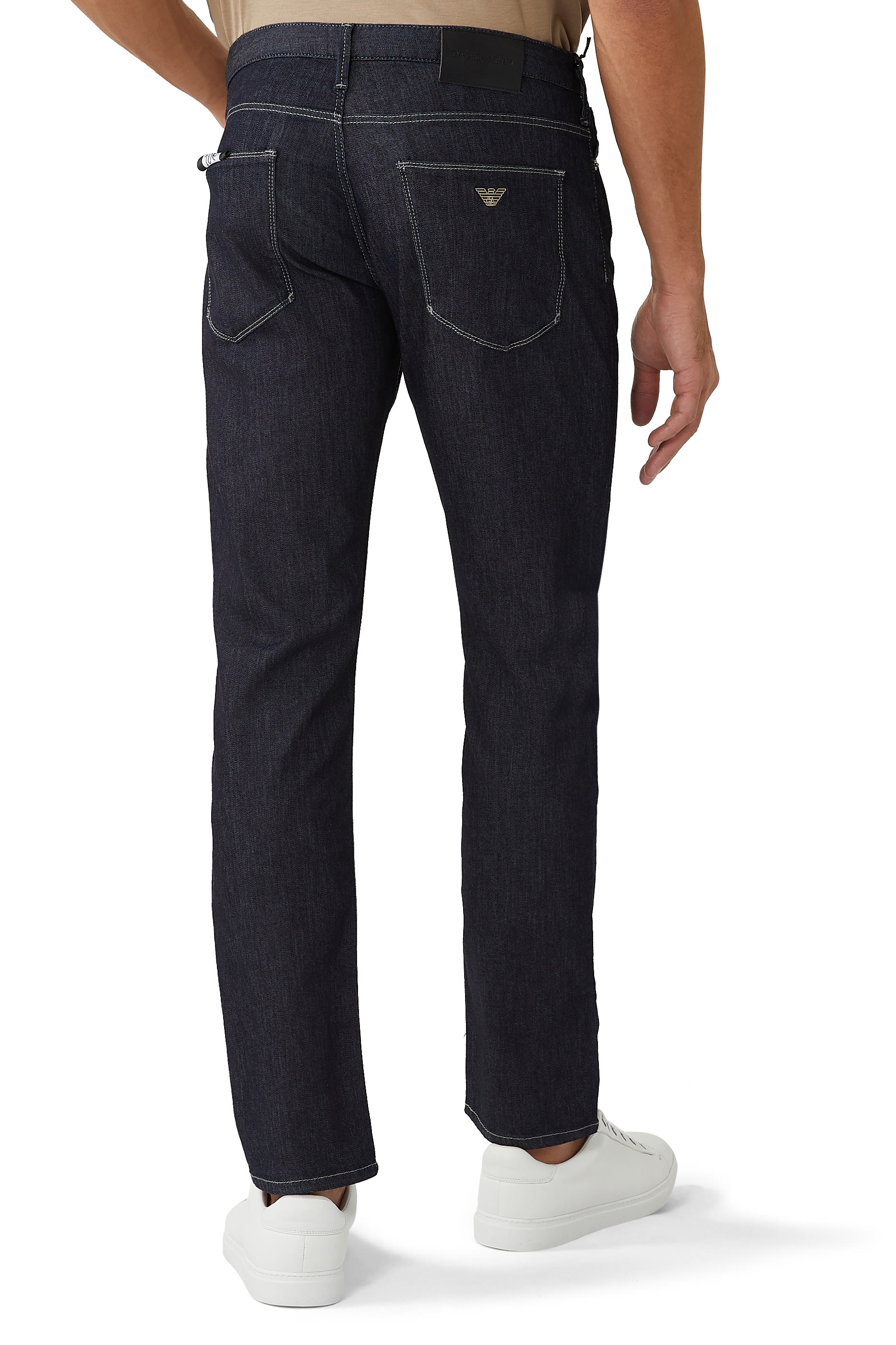 بنطال جينز بقصة سليم