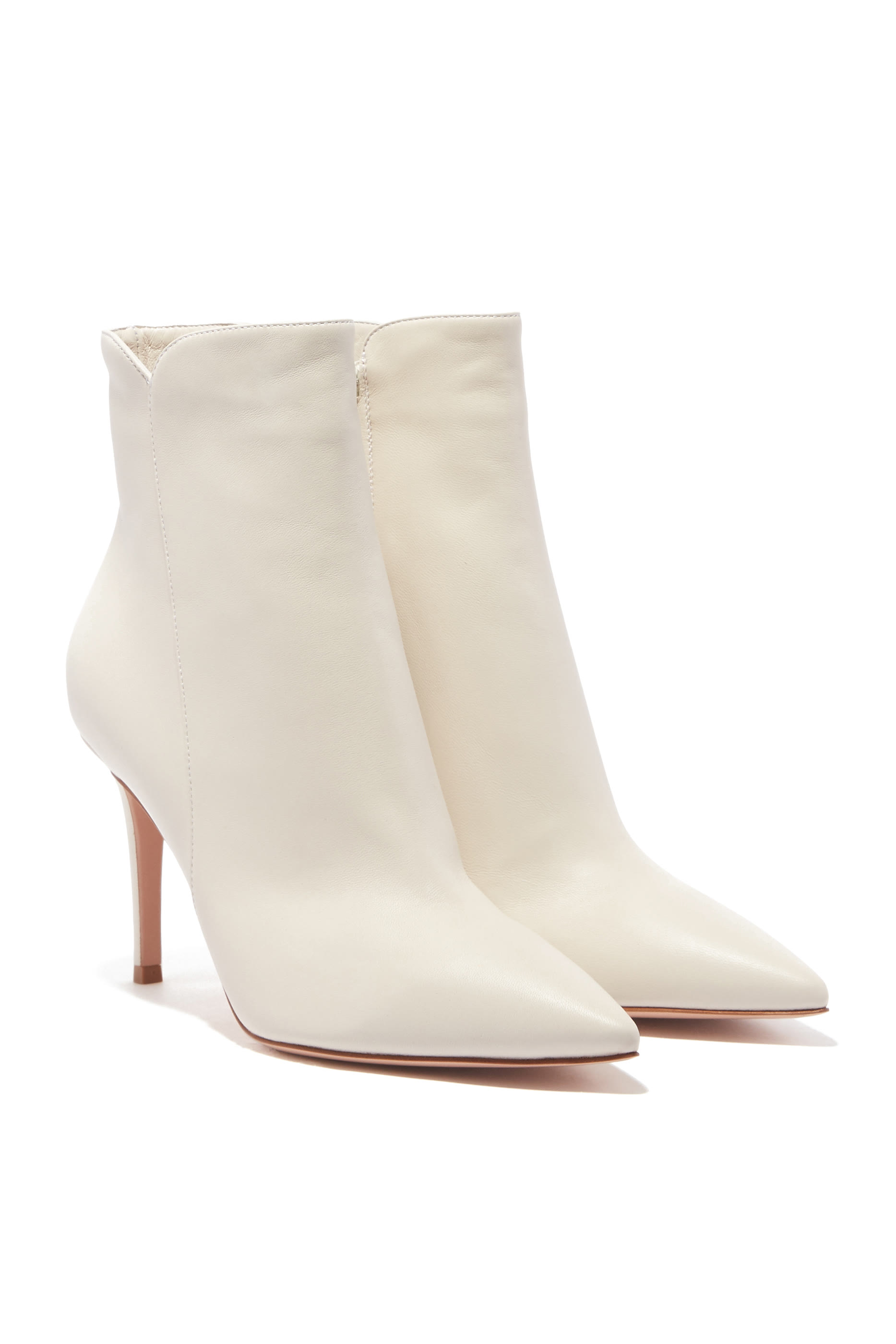 حذاء بوت ليفي