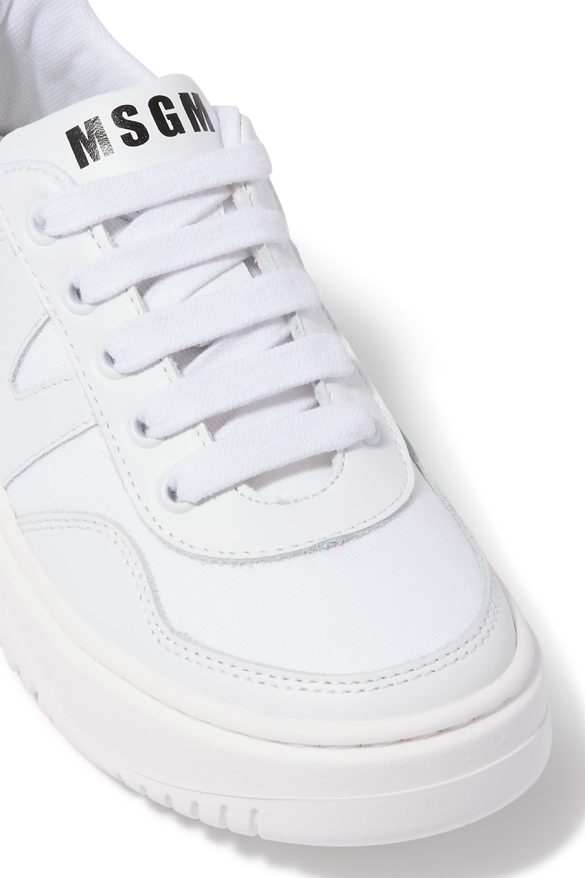 سنيكرز بشعار الماركة جلد للأطفال