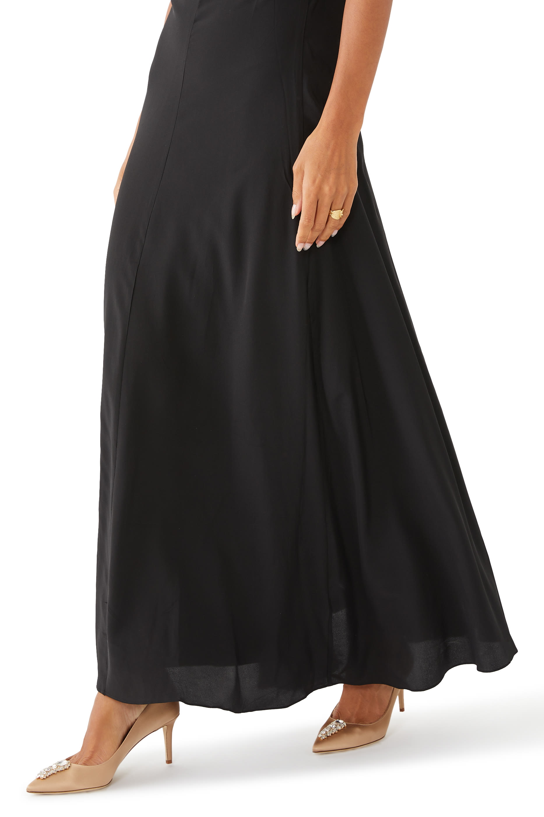 حذاء كلاسيكي تيمبست 70 بروش مرصع بالكريستال