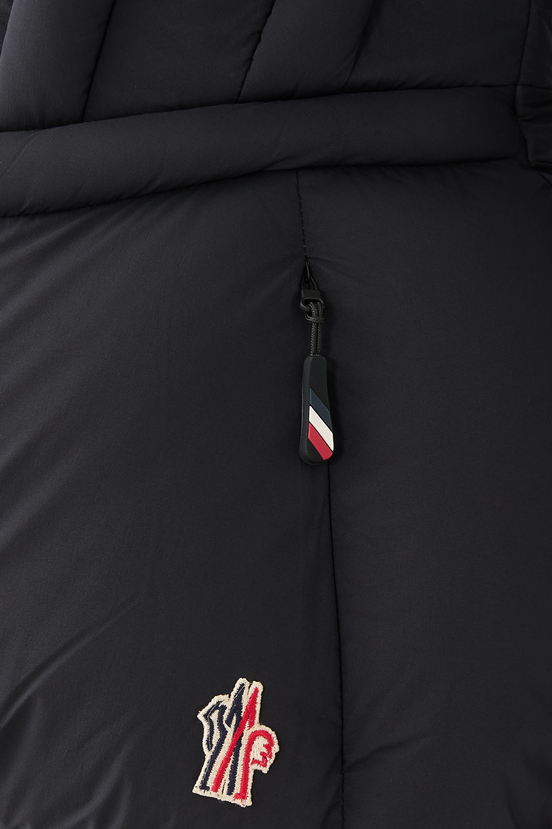 جاكبت تزلج ساريني مبطن