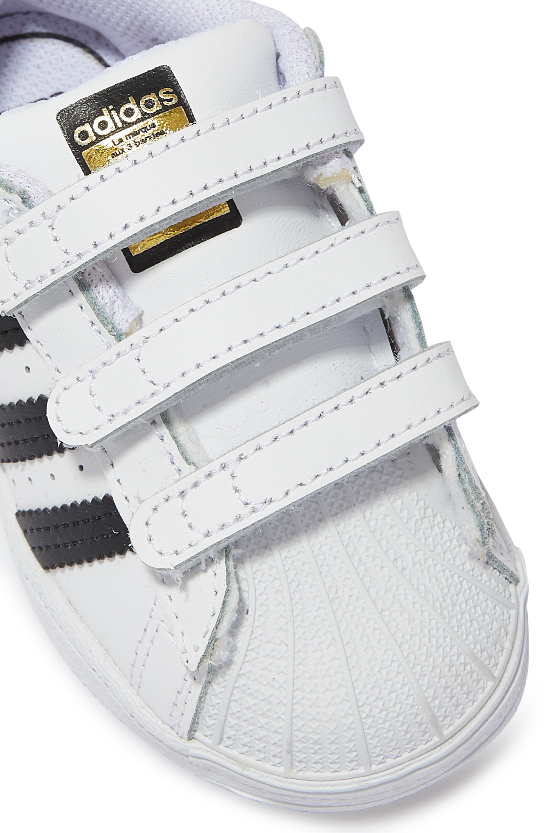 سنيكرز سوبر ستار للأطفال