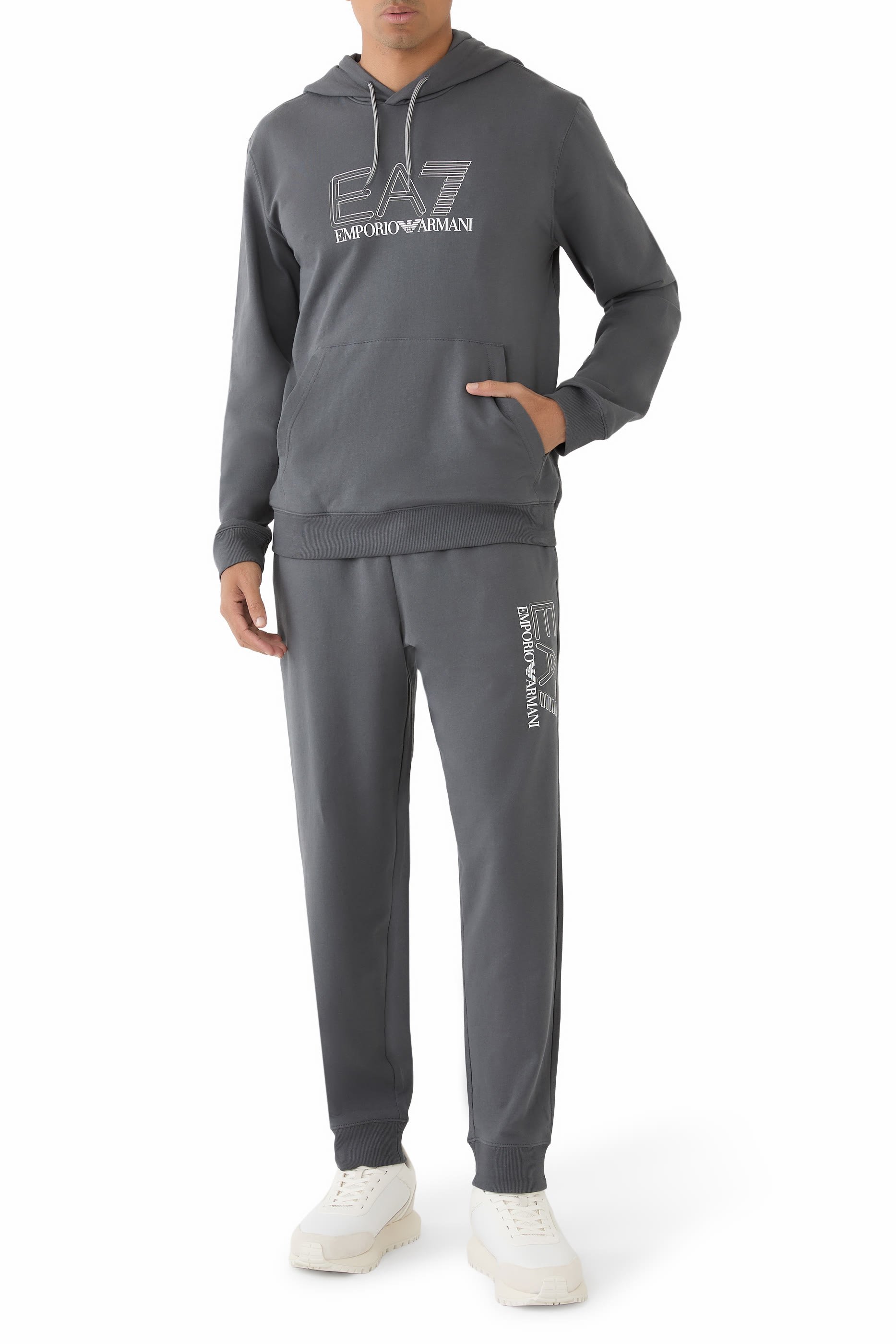 هودي بشعار الماركة