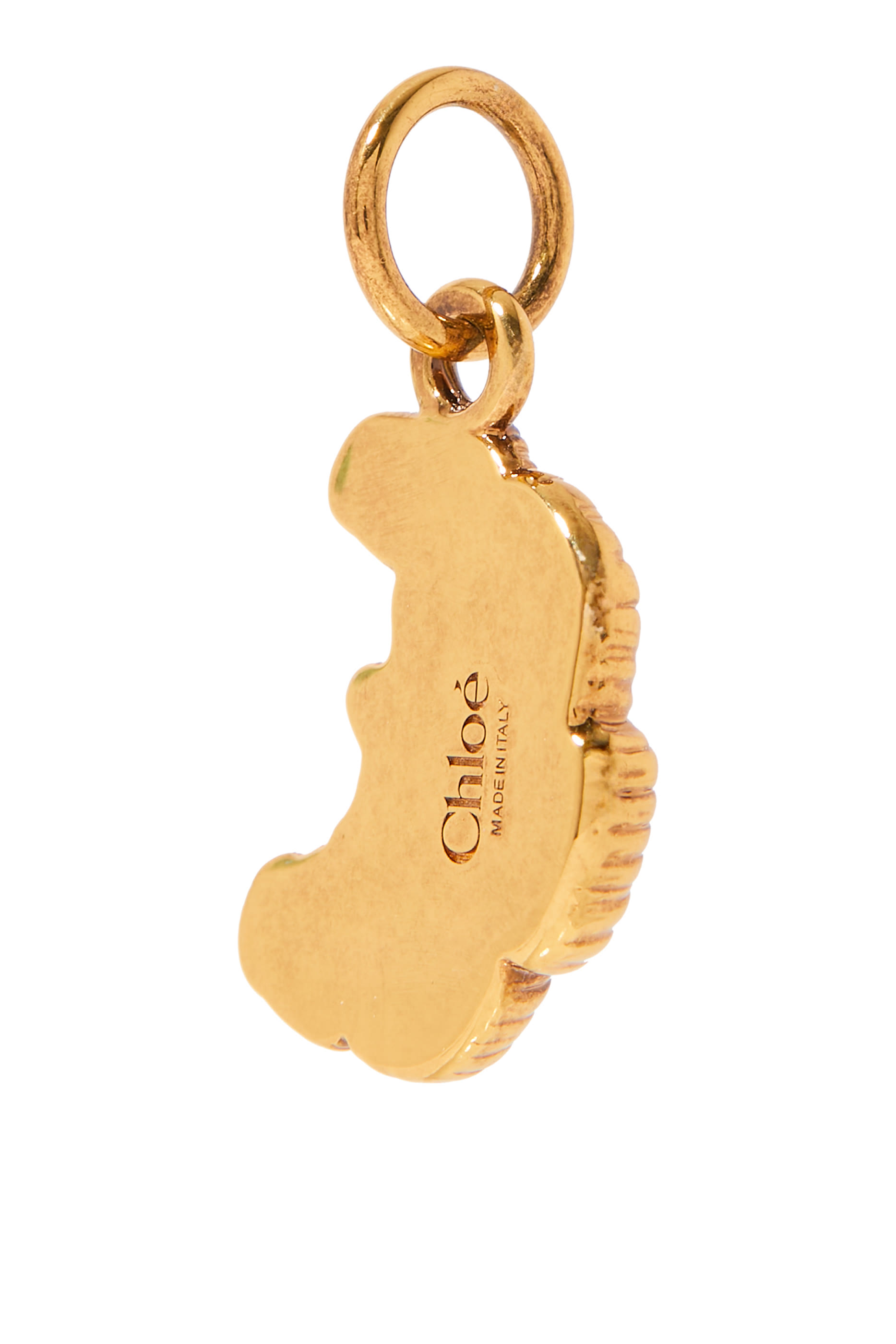 حلية بتصميم كرواسون