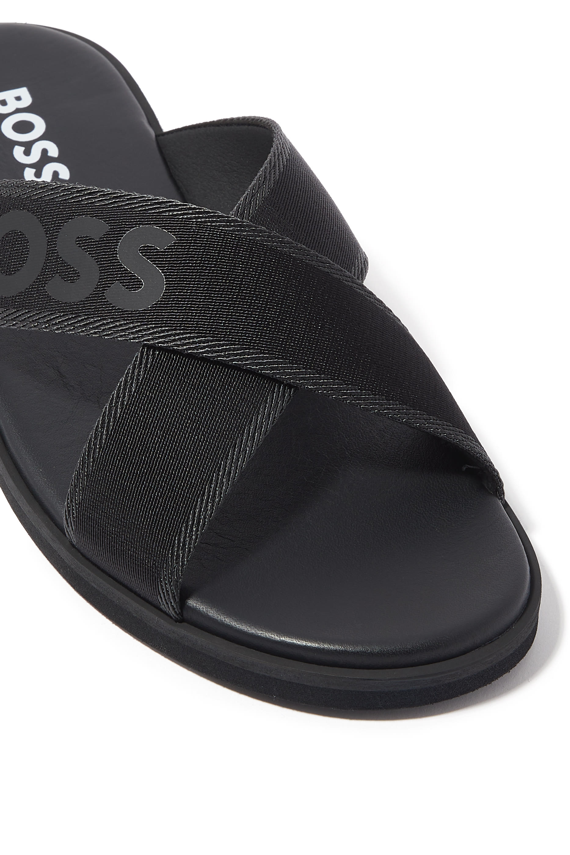 حذاء داريل مفتوح