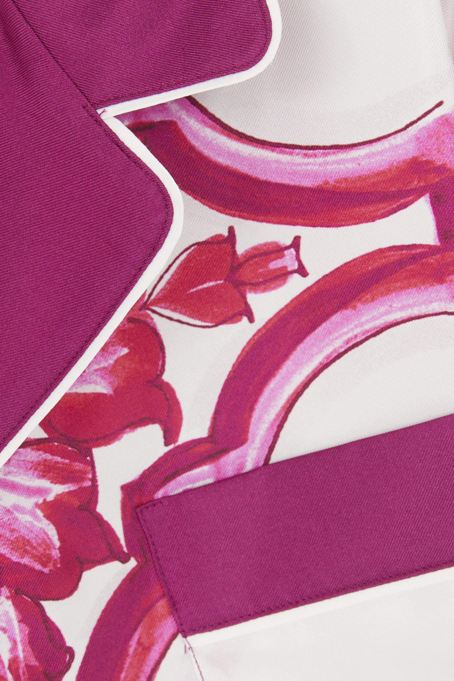 قميص للأطفال بطبعة ماجوليكا وحزام