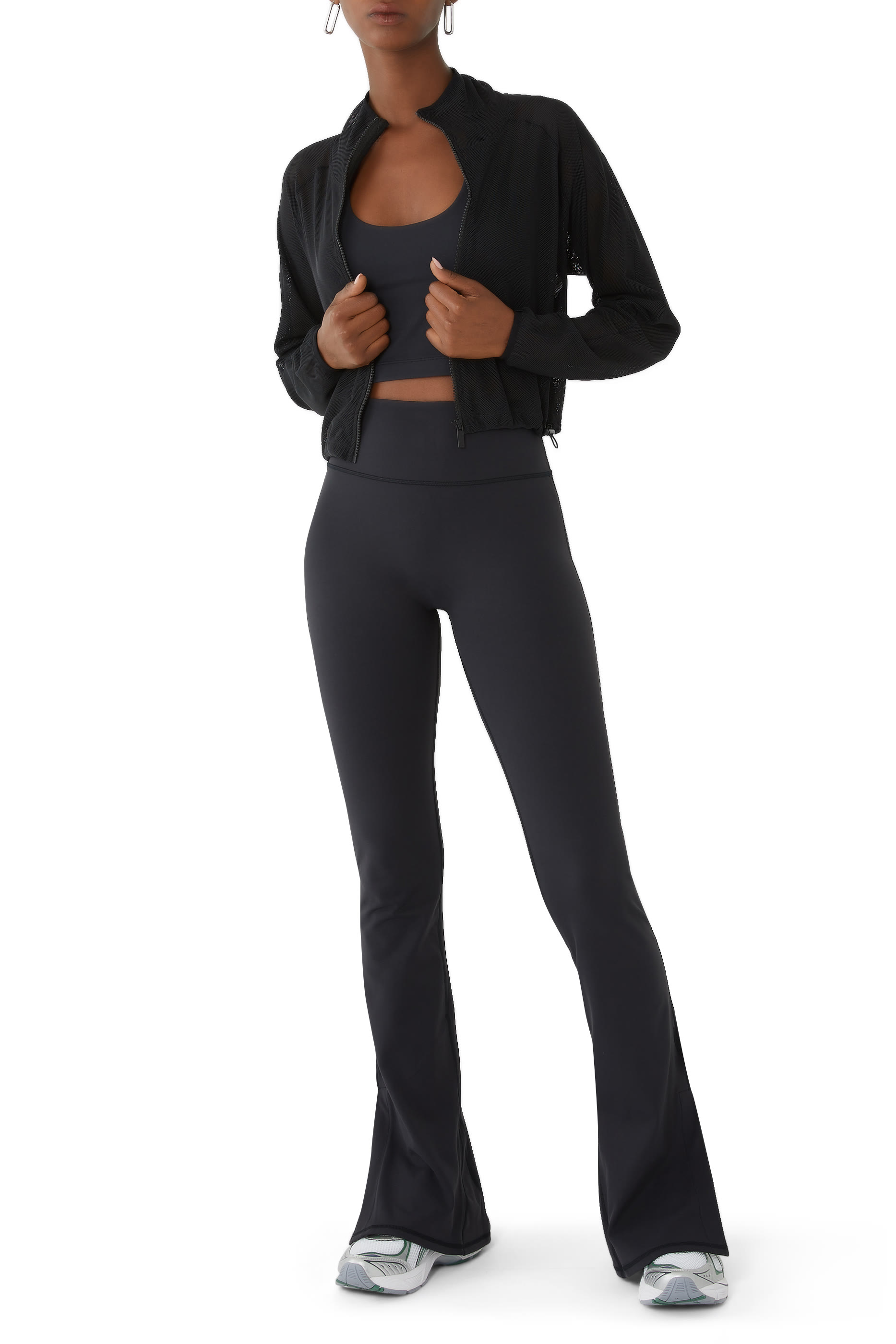 جاكيت خفيف الوزن بسحاب قماش شبكي مسامي