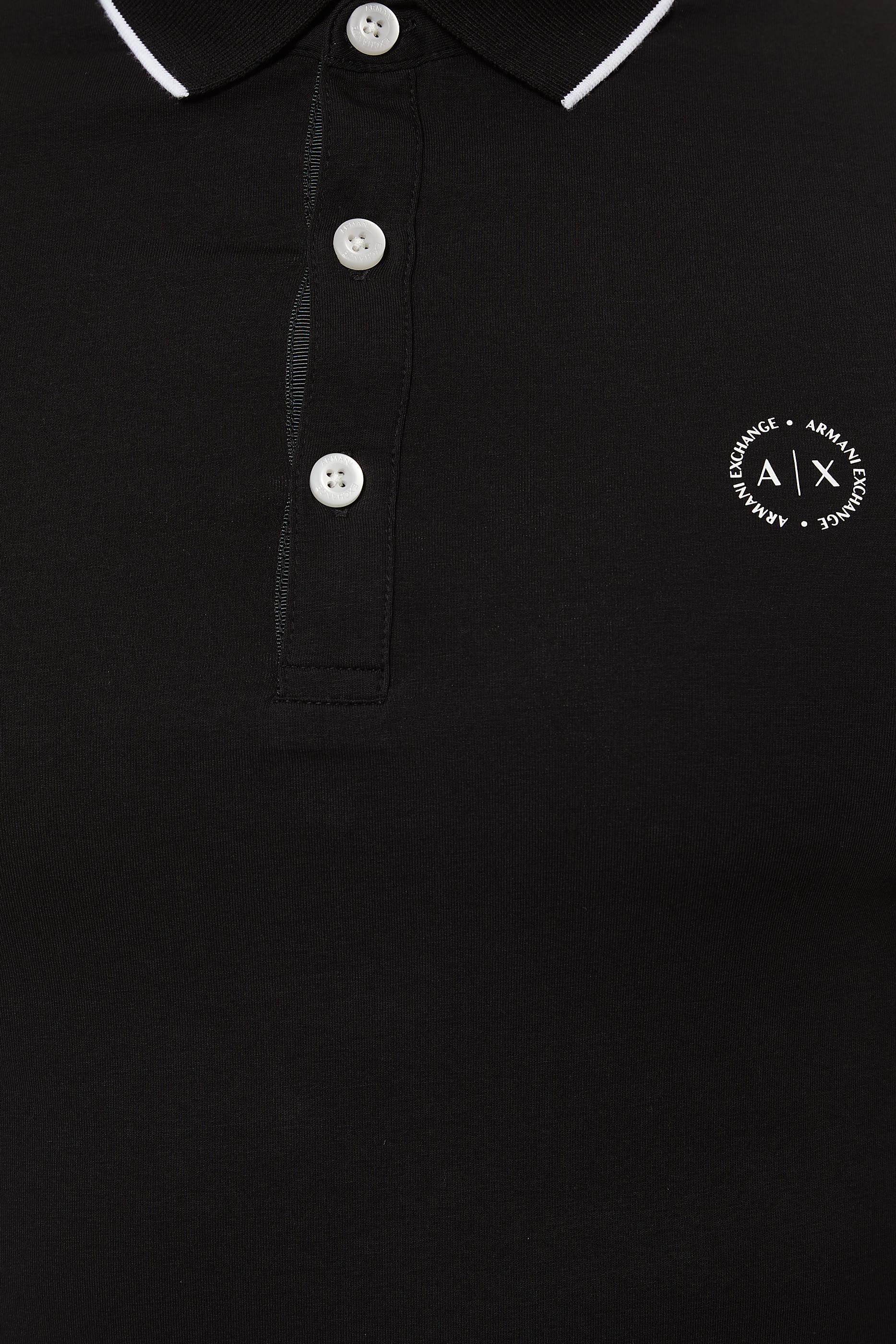 تي شيرت بولو بشعار الماركة بتصميم دائري