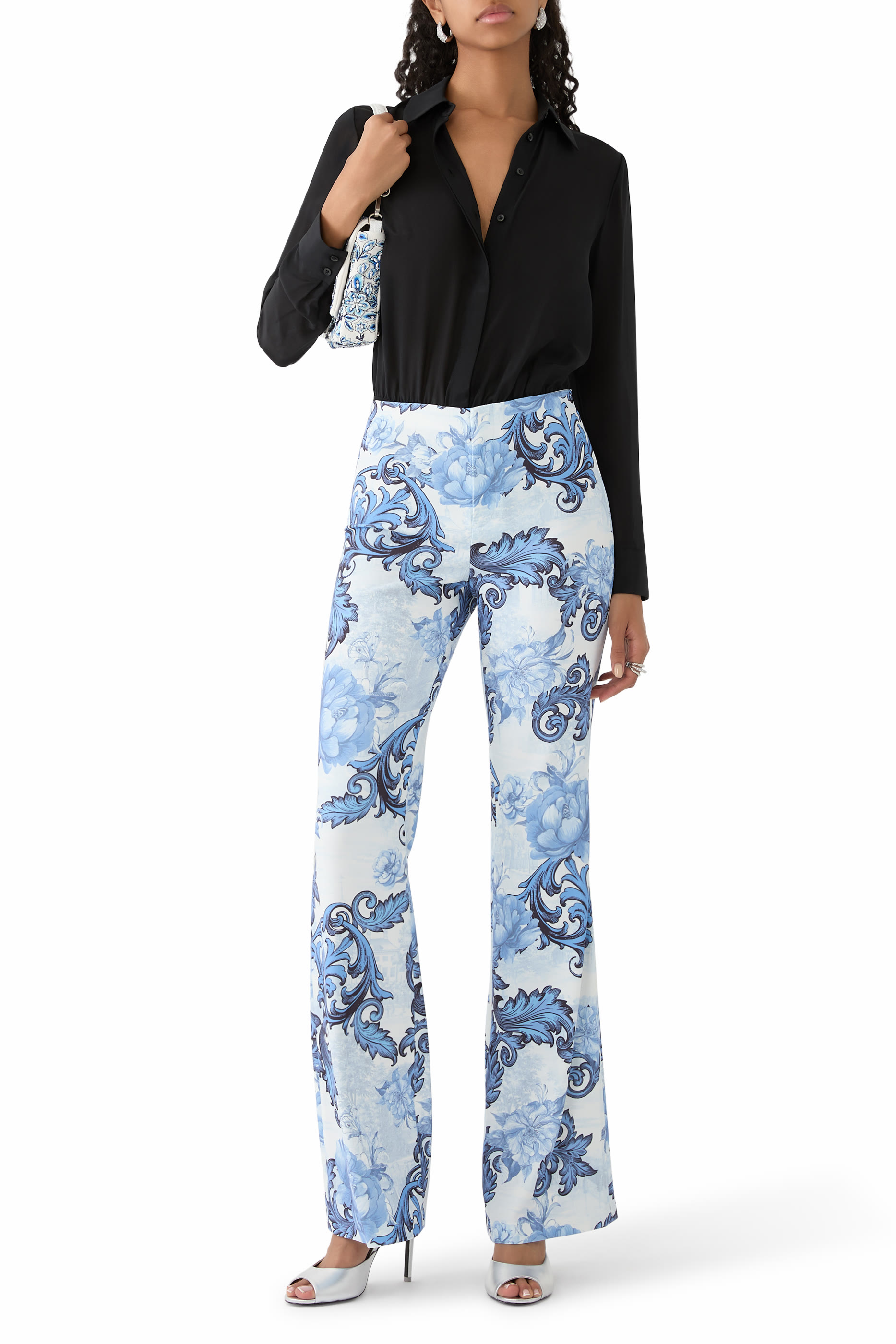 بودي سوت ويلا حرير